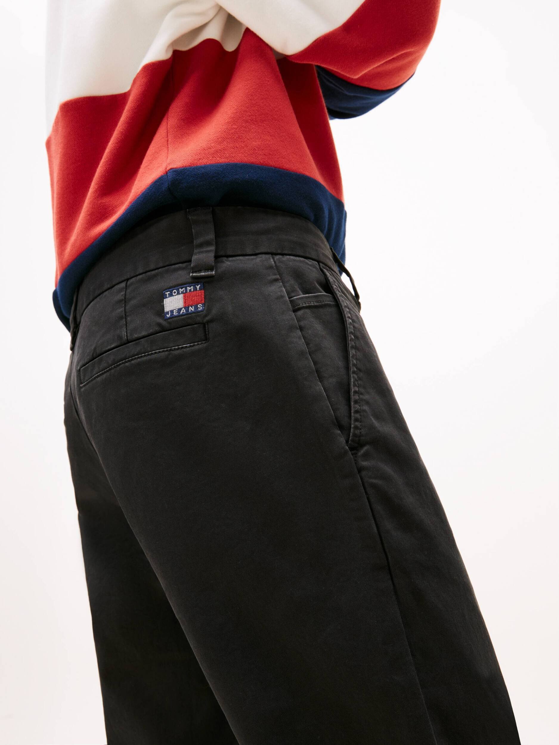Tommy Jeans Pantaloni chino Scanton TH x F.C. Liverpool | Slim Fit