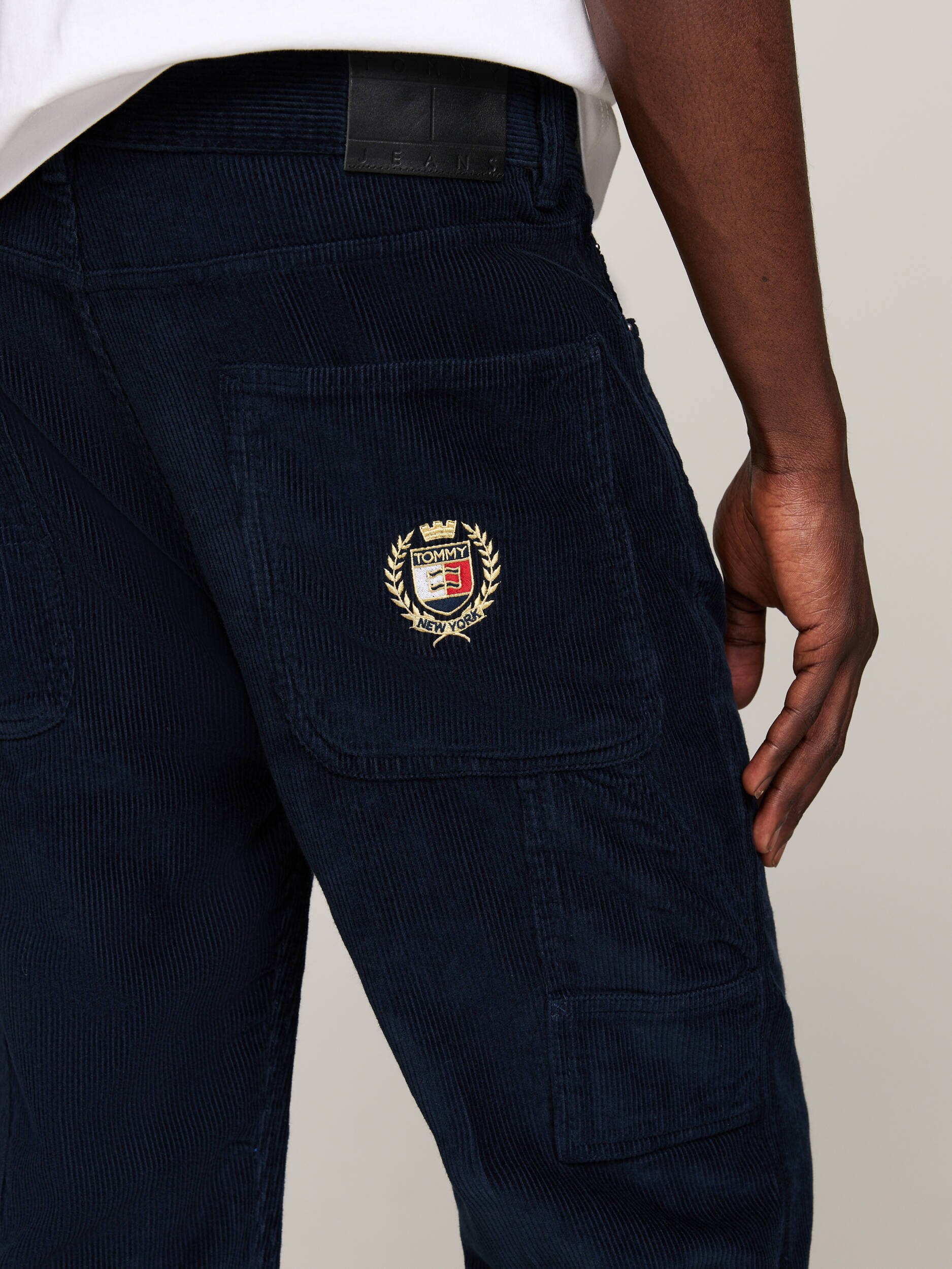 Tommy Jeans Pantaloni | Relaxed fit | catifea reiată