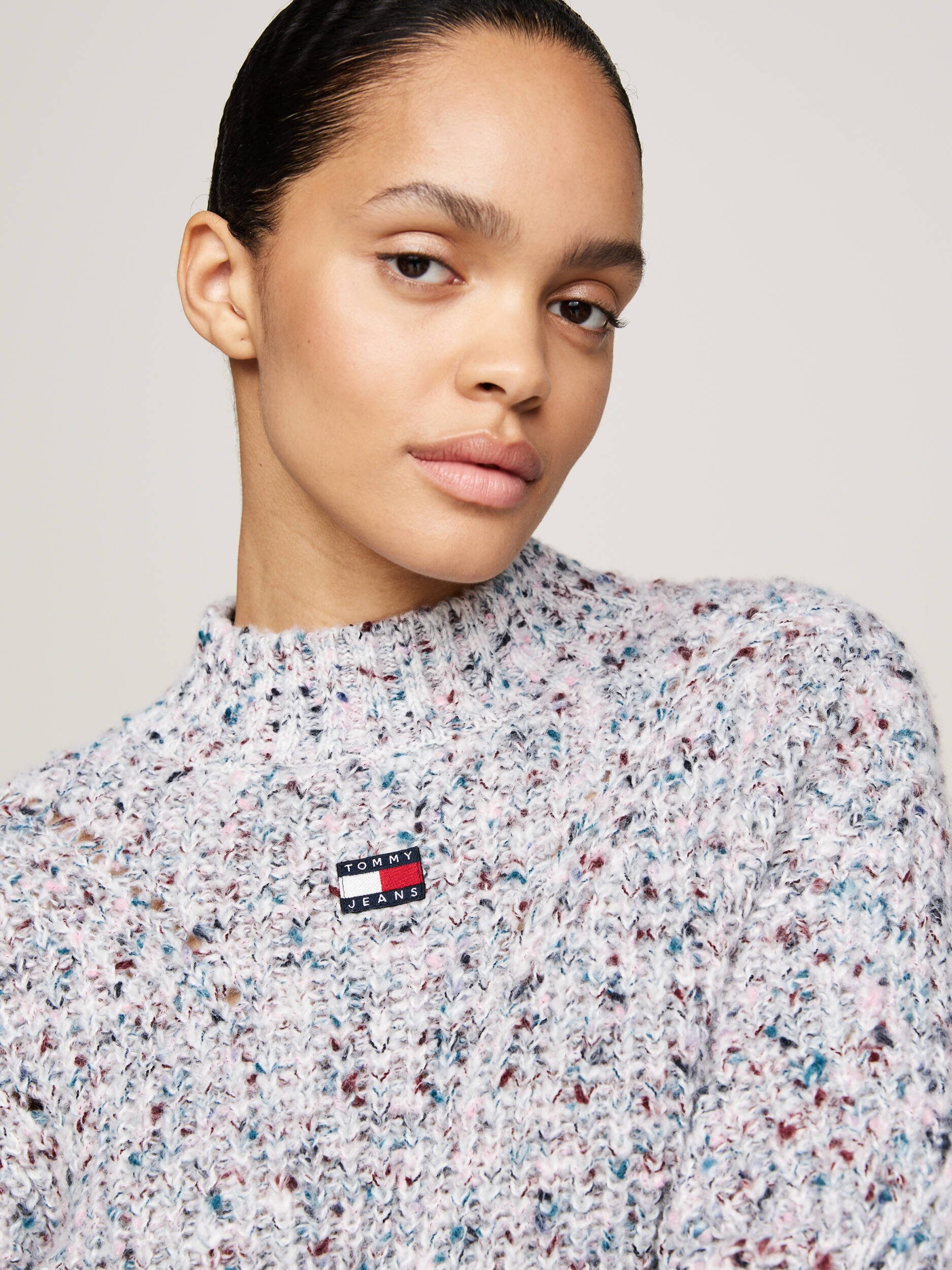 Tommy Jeans Pulover | Cropped Fit cu adaos de lână