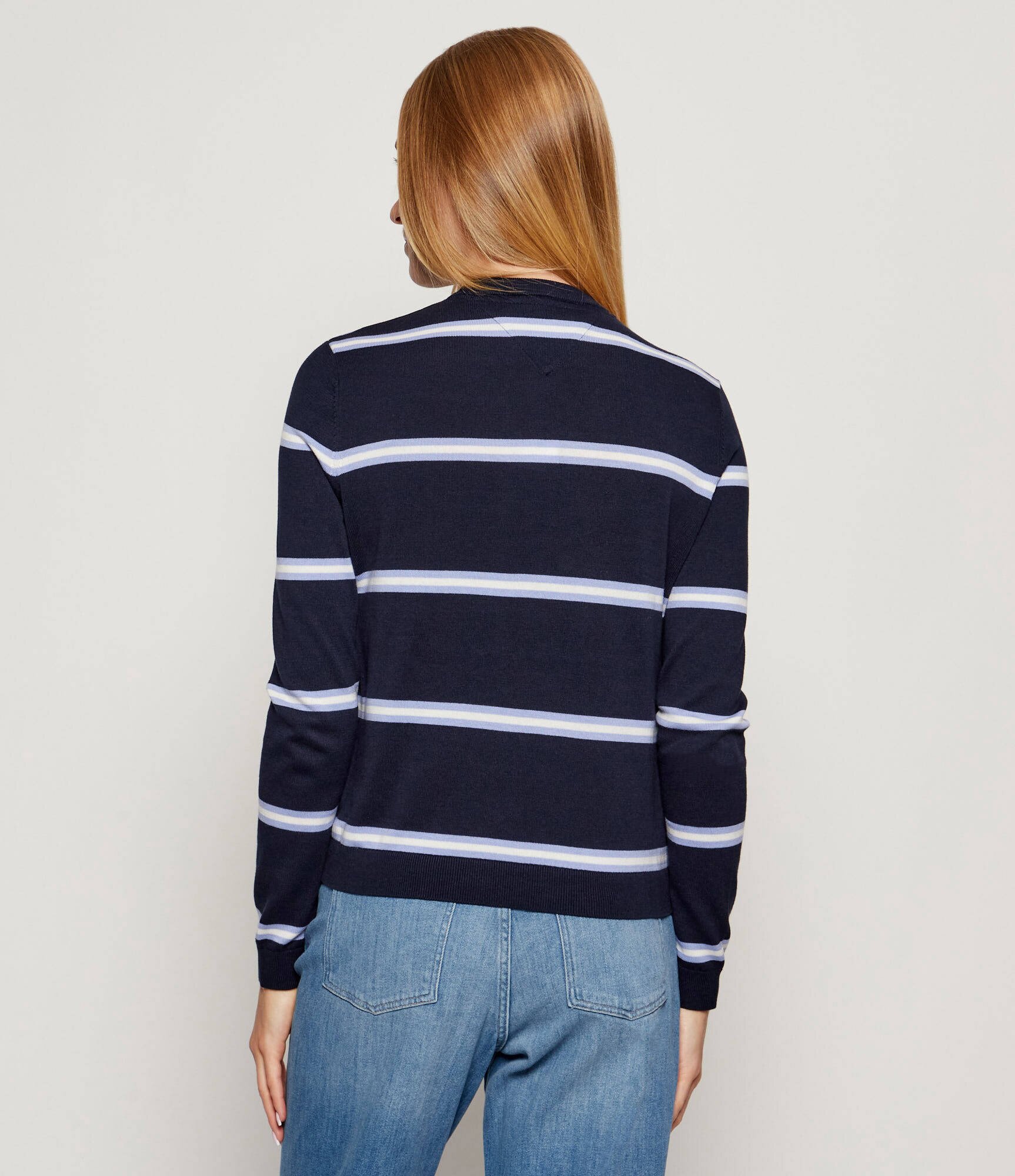 Tommy Jeans Pulover ESSENTIAL | regular fit