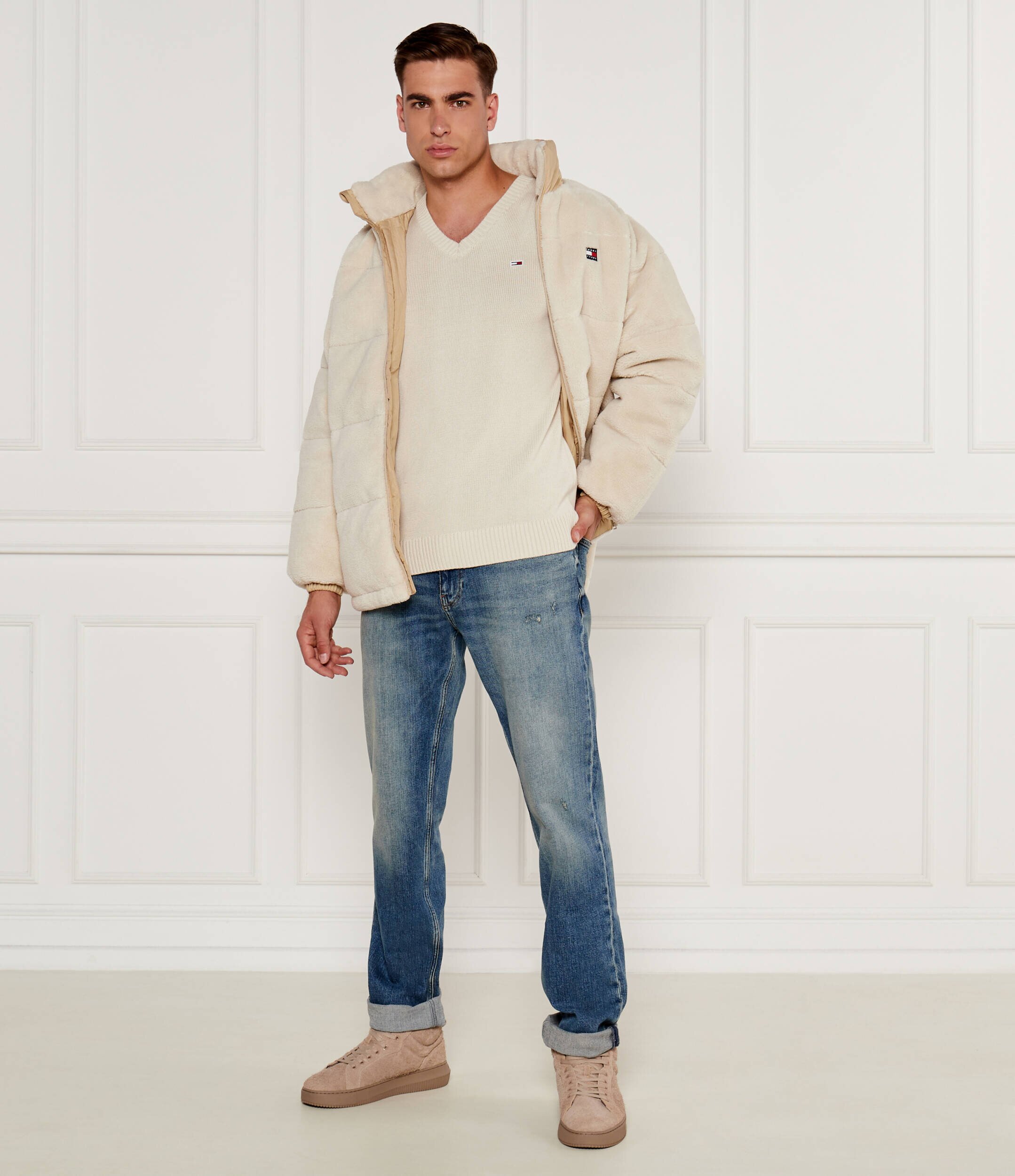 Tommy Jeans Pulover Essential | Regular Fit