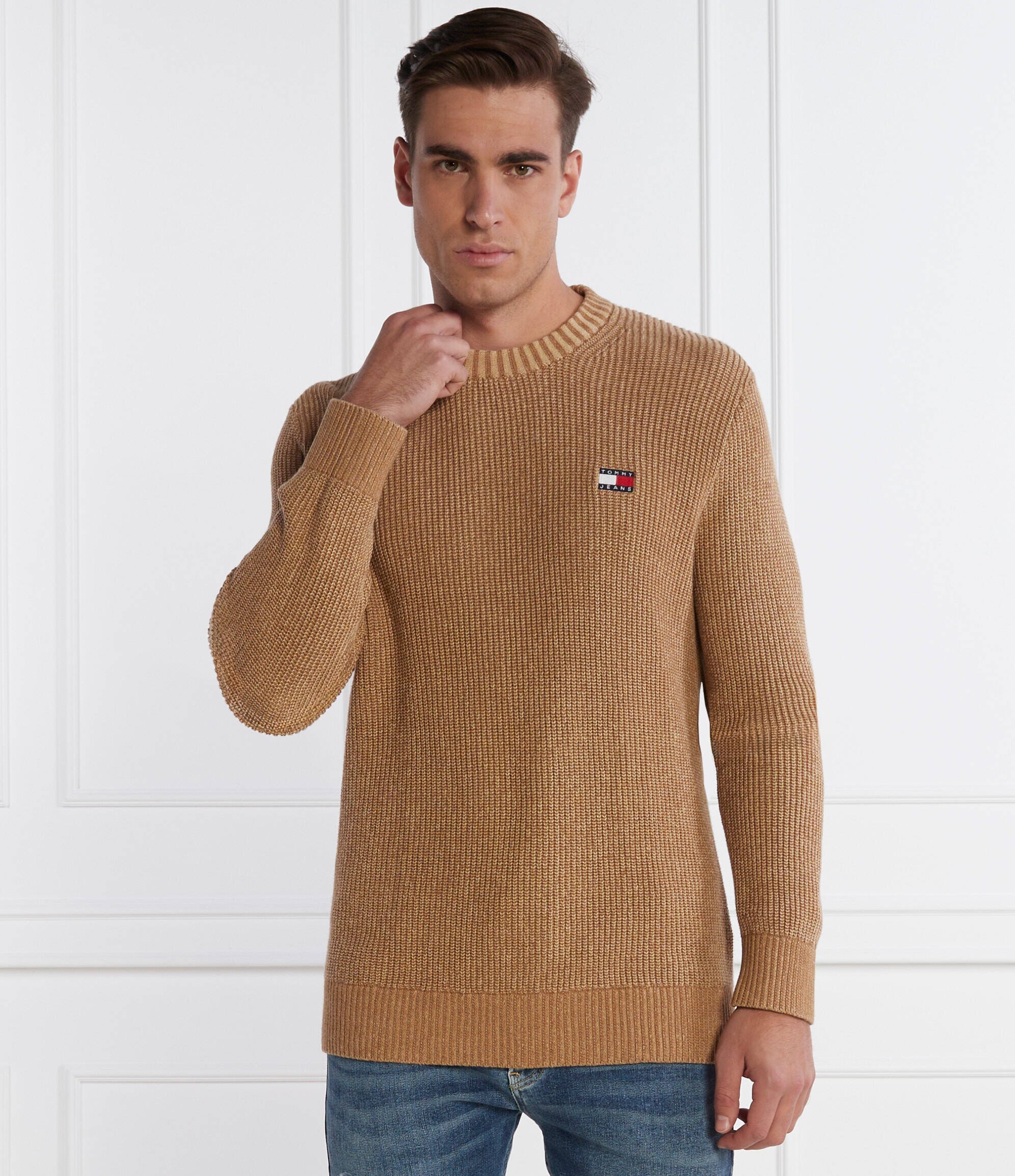 Tommy Jeans Pulover TONAL XS BADGE | Regular Fit