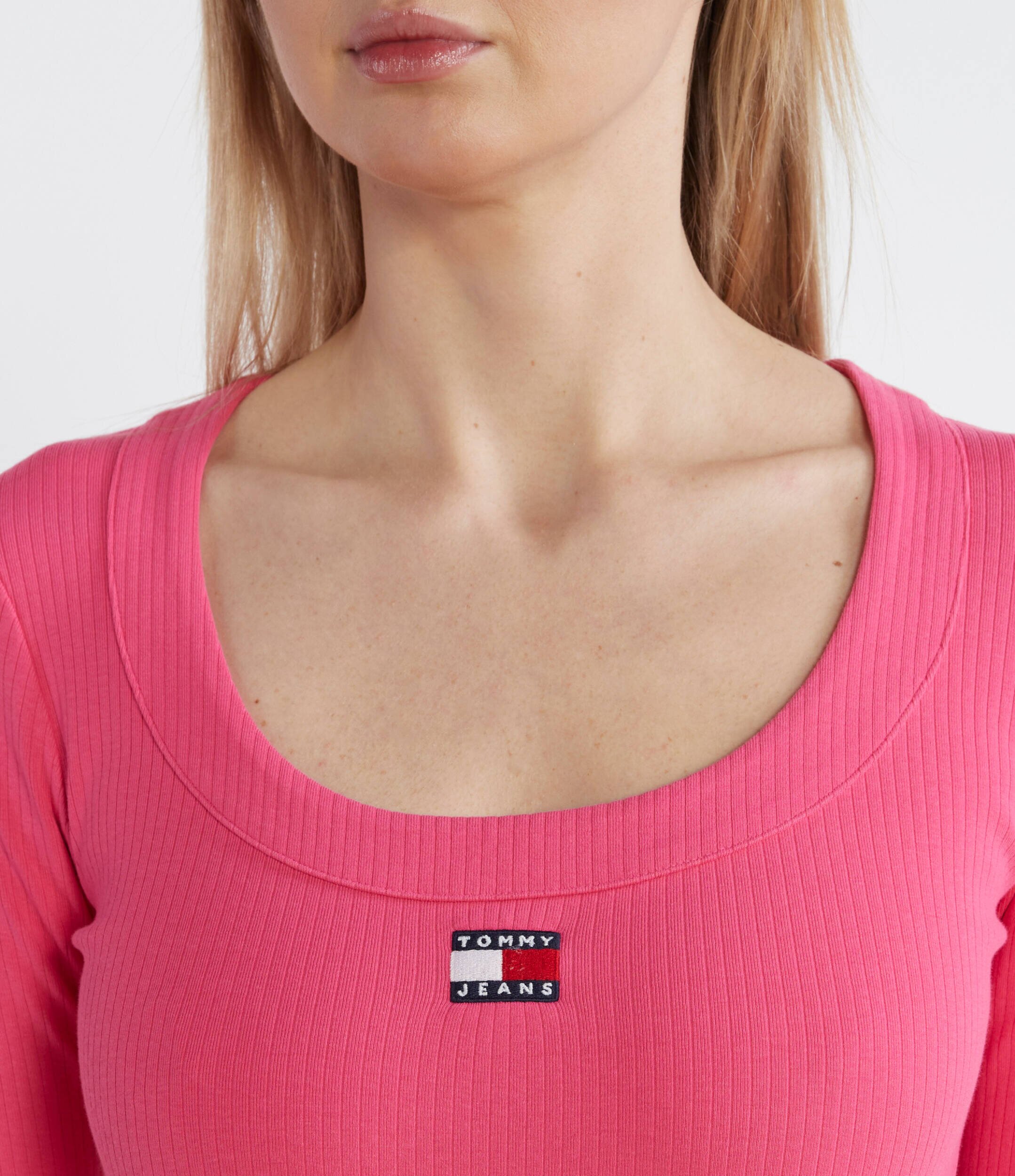 Tommy Jeans Rochie TJW BADGE RIB