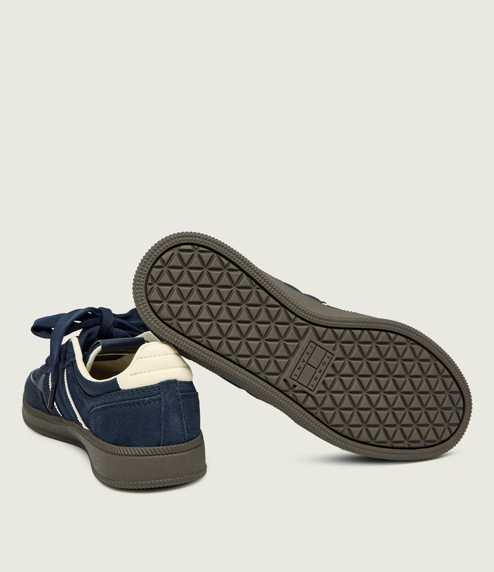 Tommy Jeans Sneakers THE GREENWICH EDGE | piele întoarsă