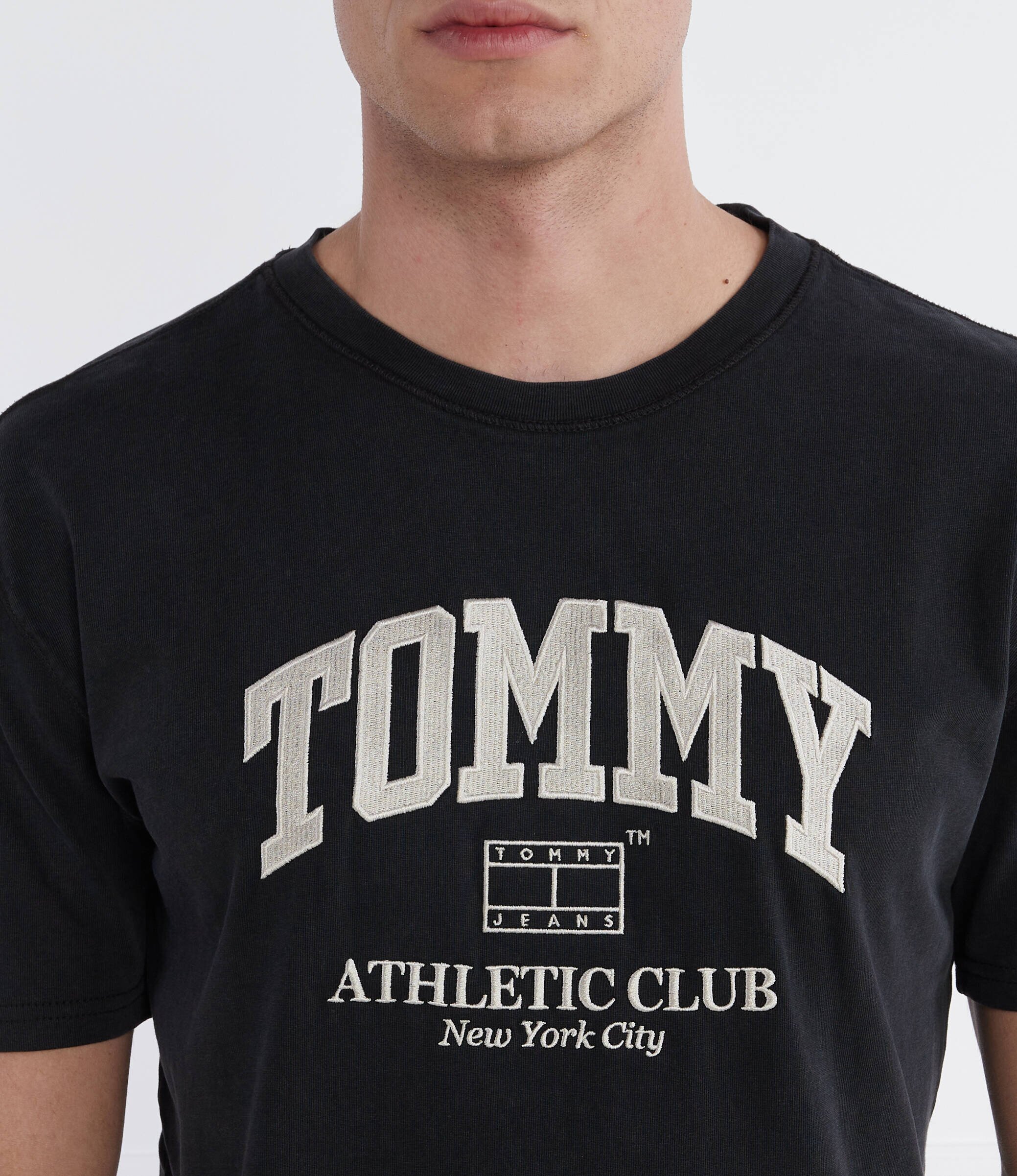 Tommy Jeans Tricou ATHLETIC CLUB | Regular Fit