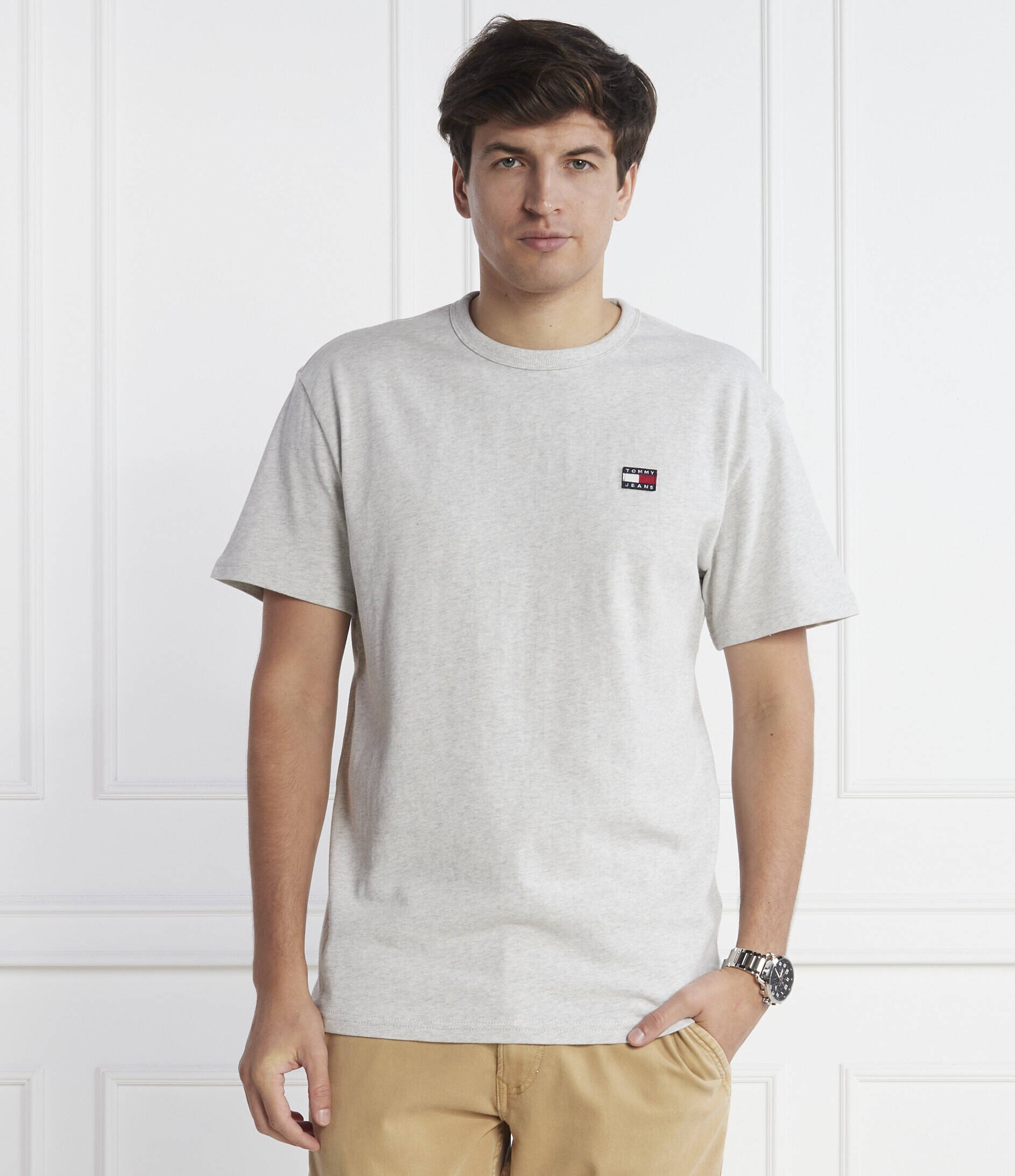 Tommy Jeans Tricou BADGE | Classic fit