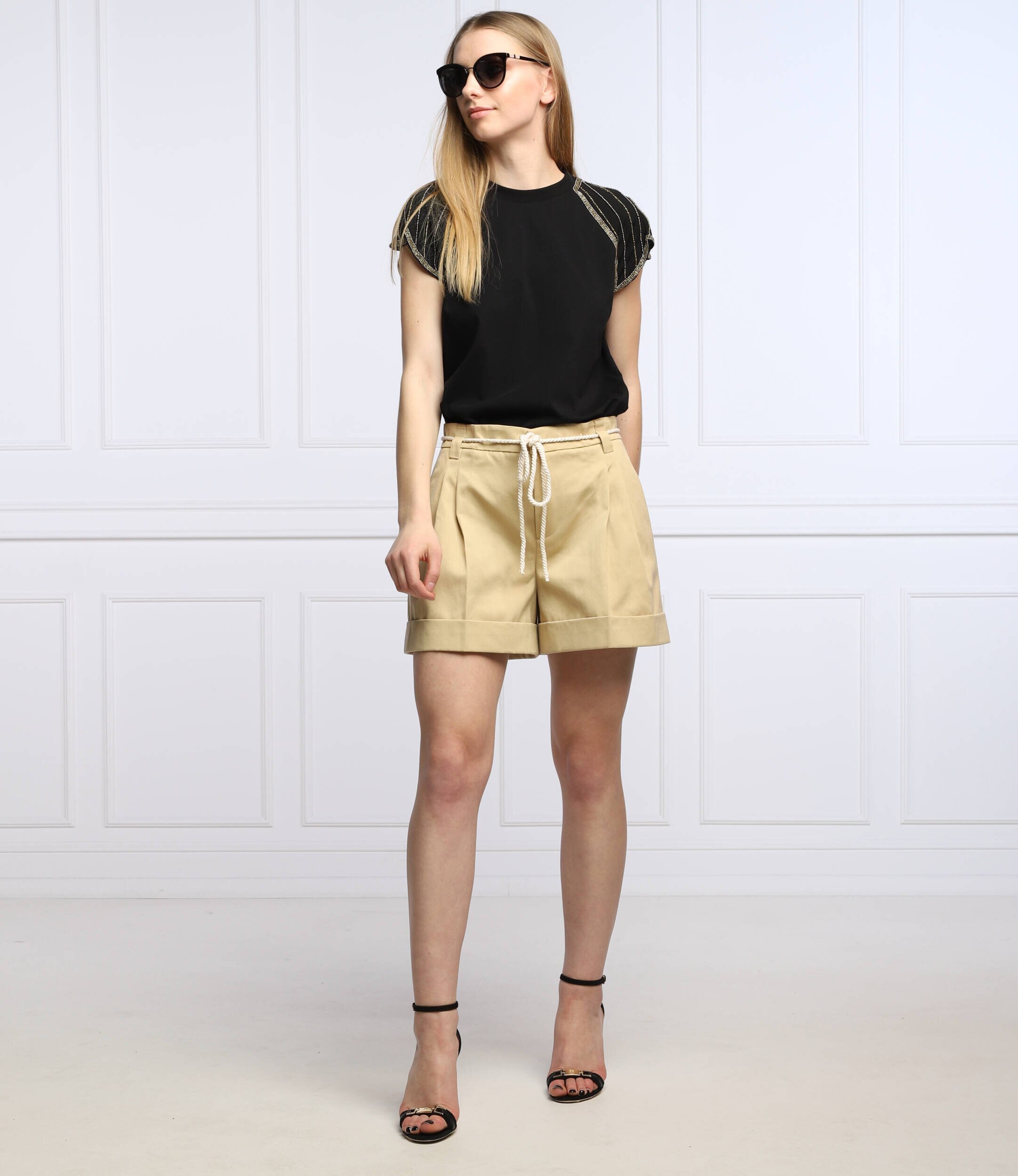 TWINSET Pantaloni scurți | Relaxed fit | cu adaos de in