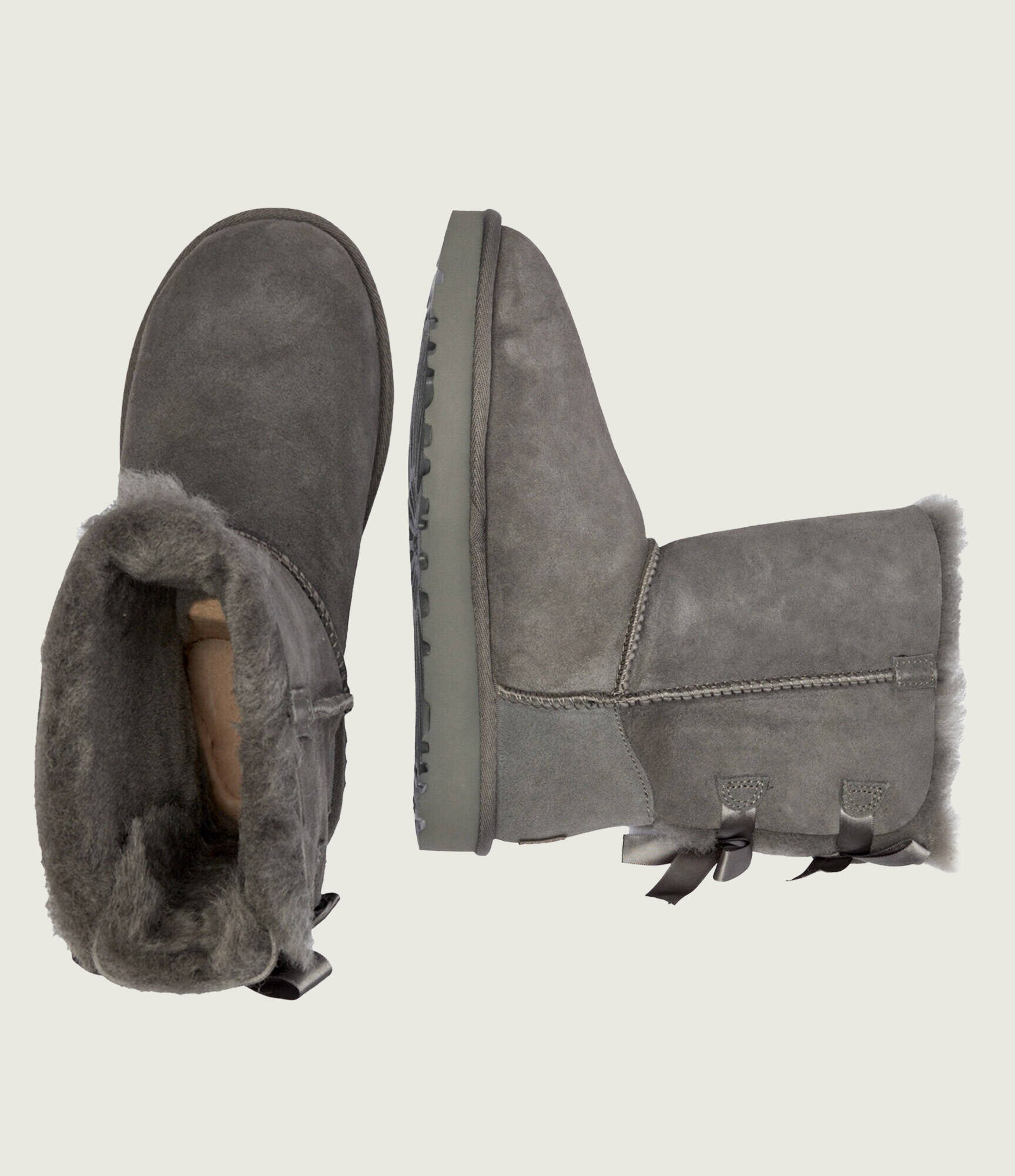 UGG Bocanci Bow II | shearling | zamsz