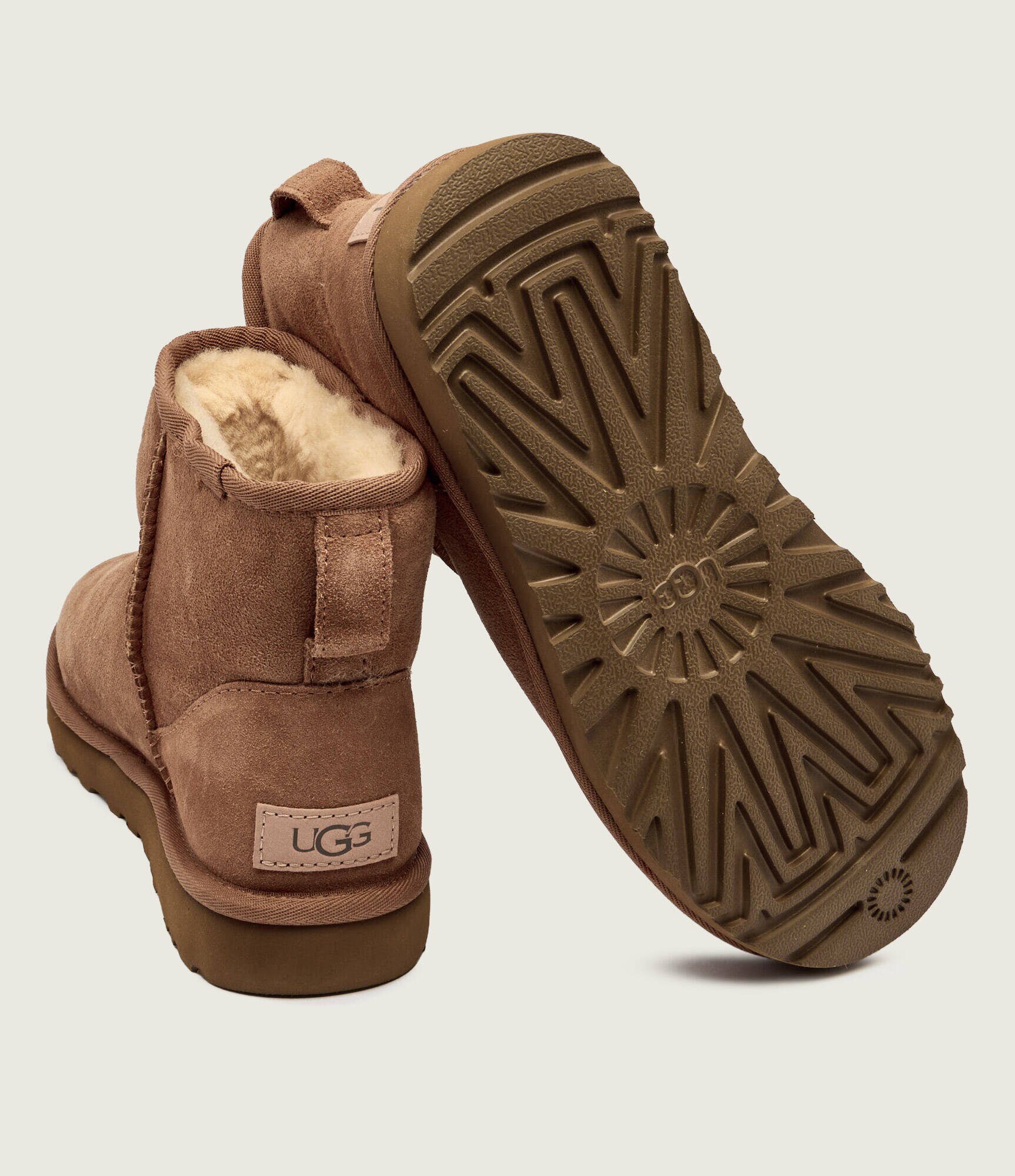 UGG Bocanci Classic Mini II | piele întoarsă