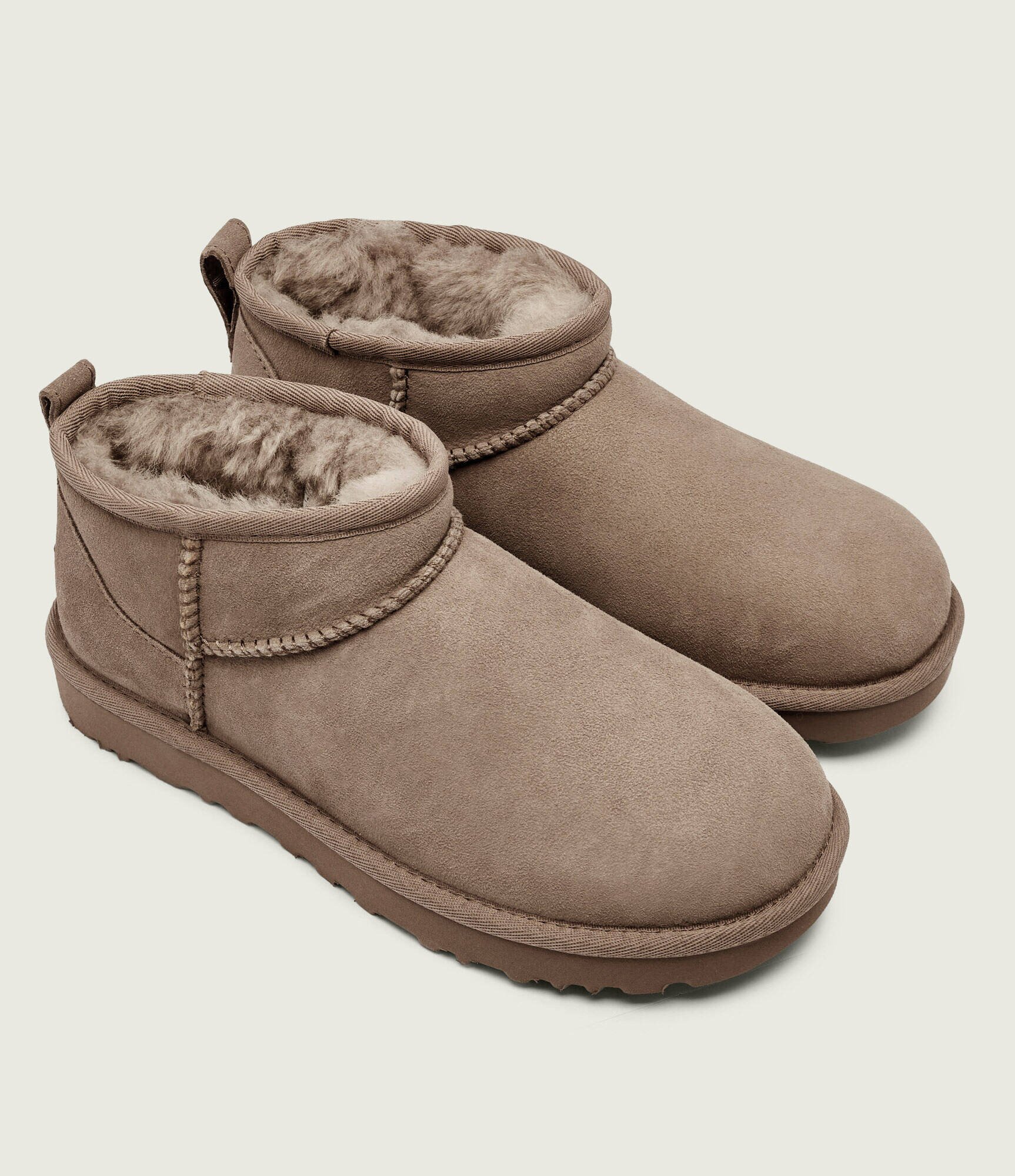 UGG Bocanci CLASSIC ULTRA MINI | piele întoarsă