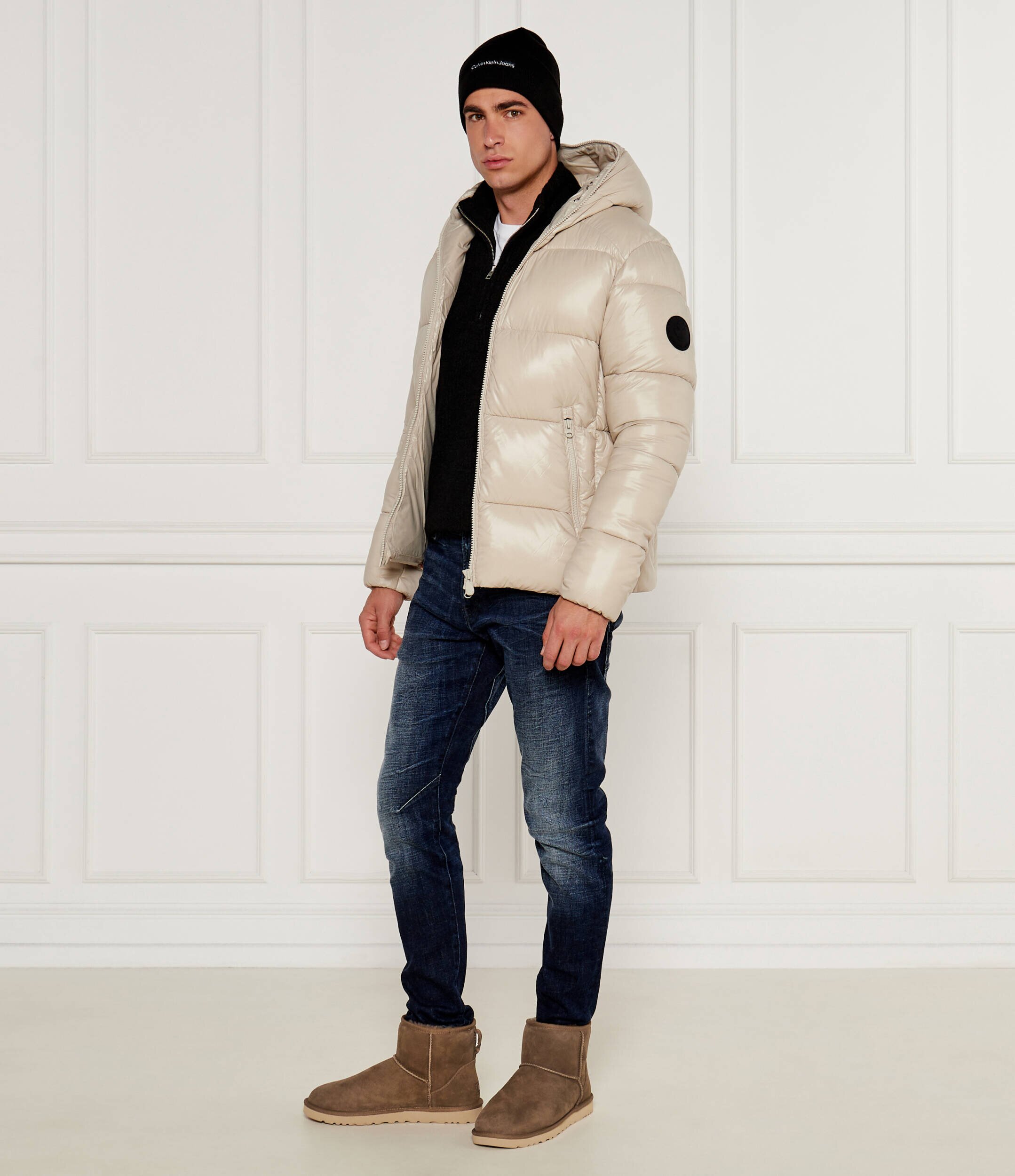 UGG Bocanci M CLASSIC MINI | piele întoarsă