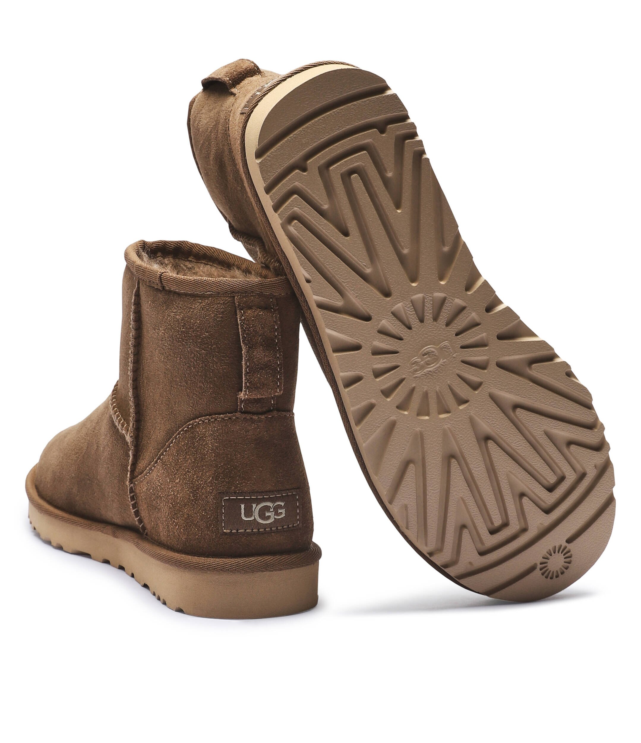 UGG Bocanci M CLASSIC MINI | piele întoarsă