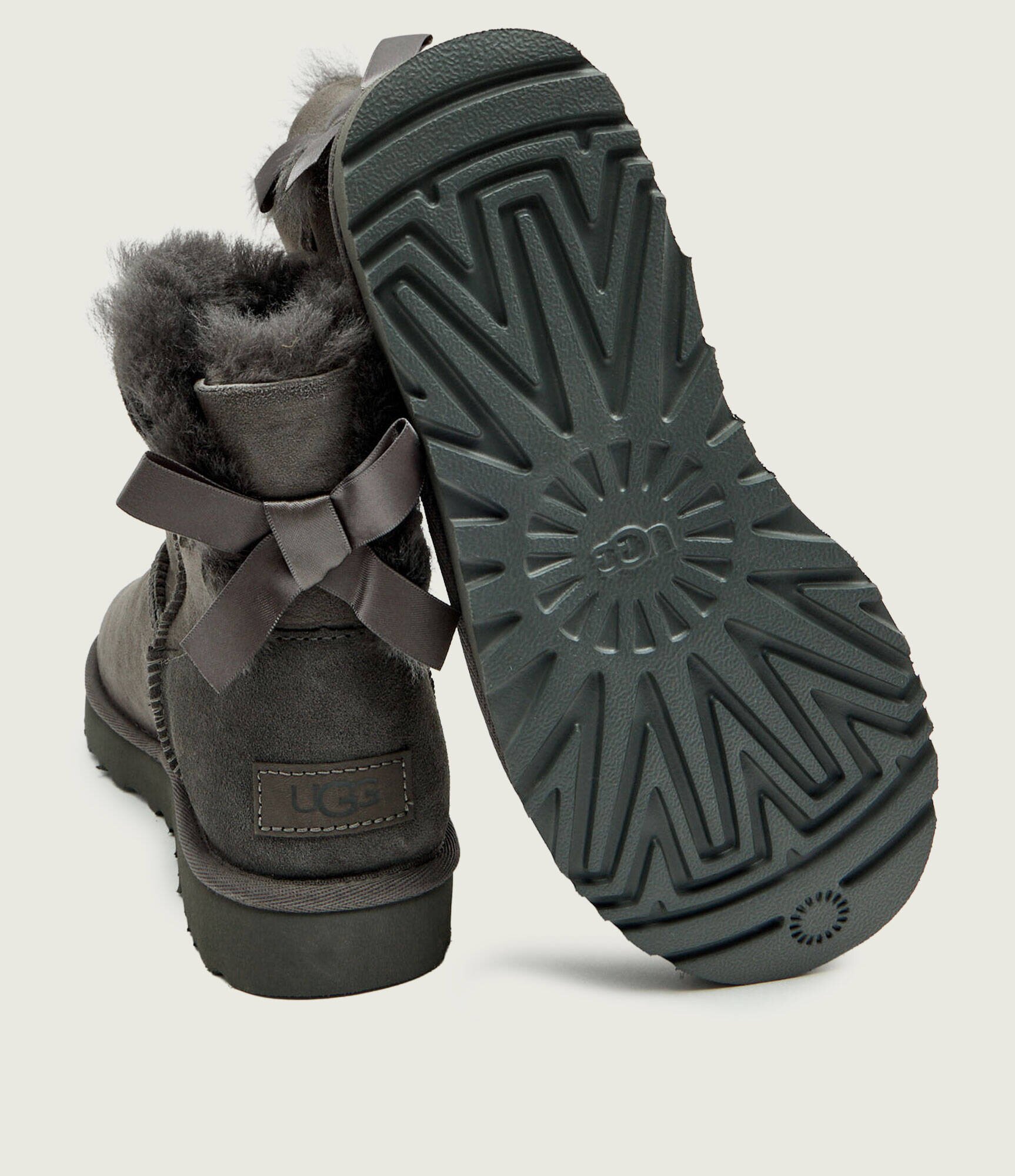 UGG Bocanci Mini bailey bow II | shearling | zamsz
