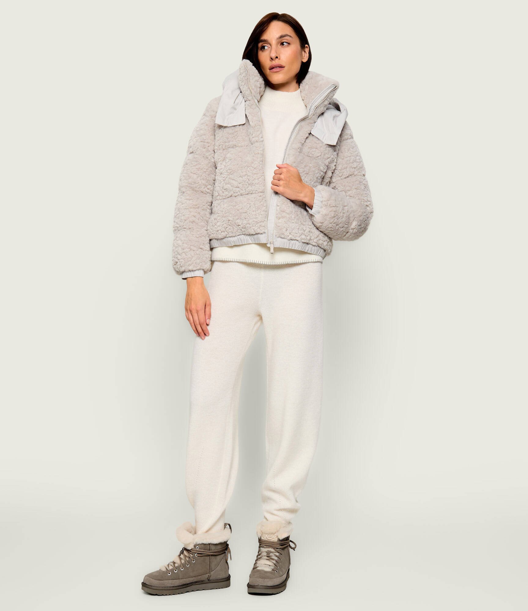 UGG Bocanci W Classic Heritage | piele întoarsă | wełna | shearling