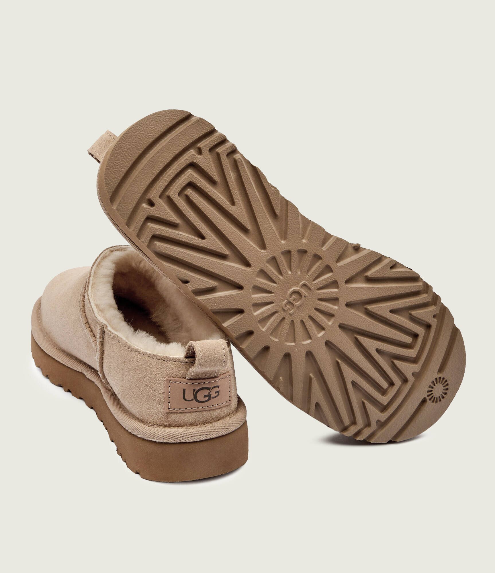 UGG Bocanci W CLASSIC MICRO | piele întoarsă (zamsz) | cu adaos de lână