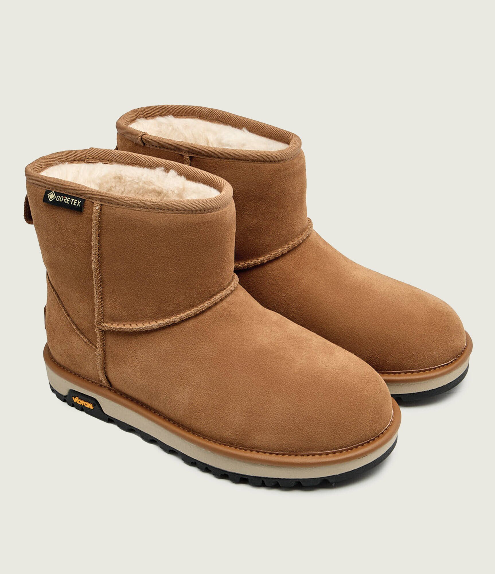 UGG Bocanci W CLASSIC MINI GTX | piele întoarsă