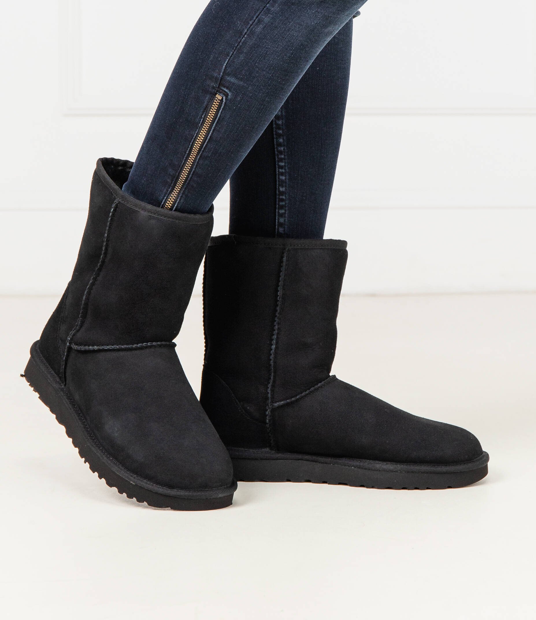 UGG Bocanci W Classic Short II | piele întoarsă