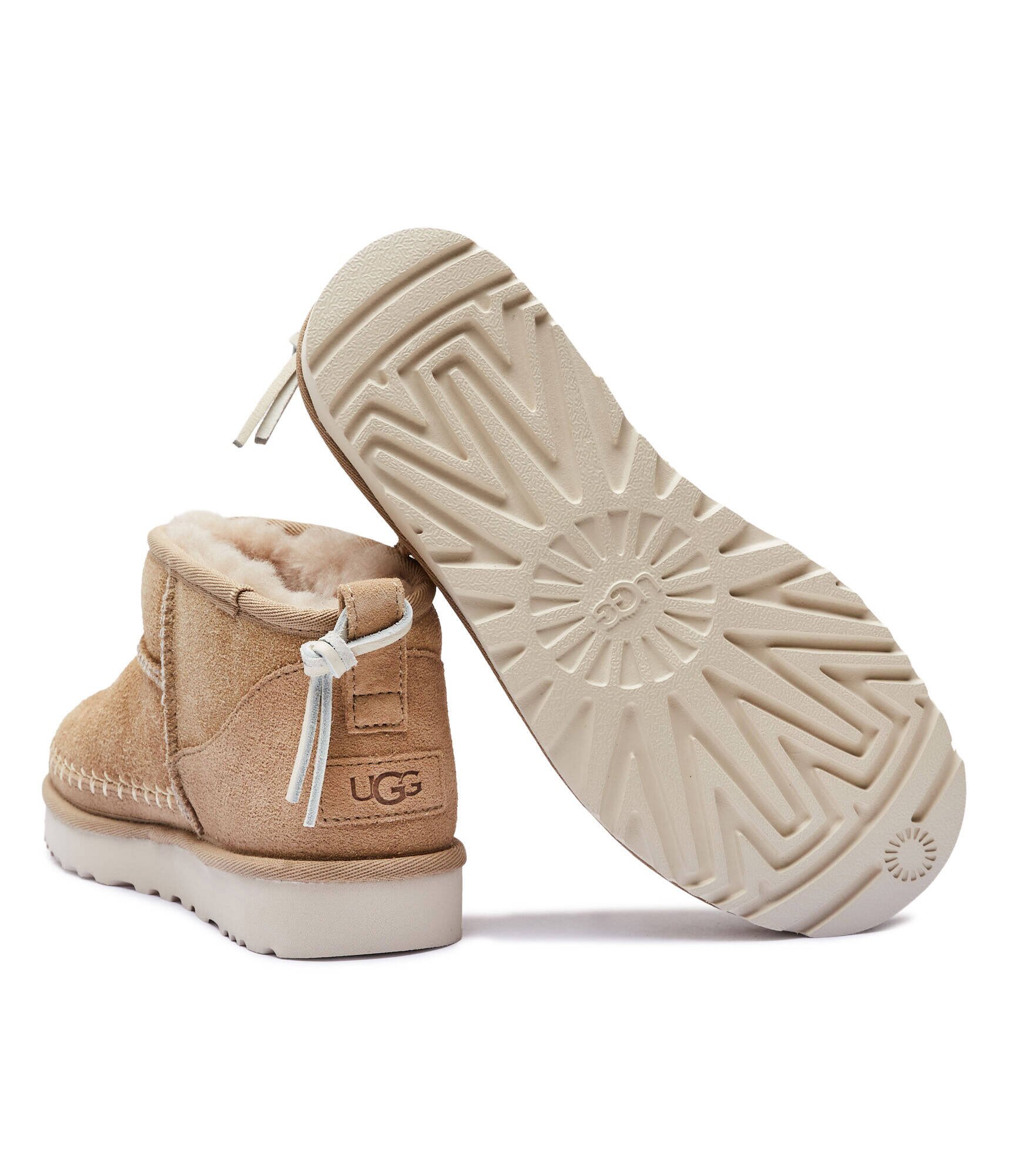 UGG Bocanci W Classic Ultra Mini Biarritz | piele întoarsă | lână