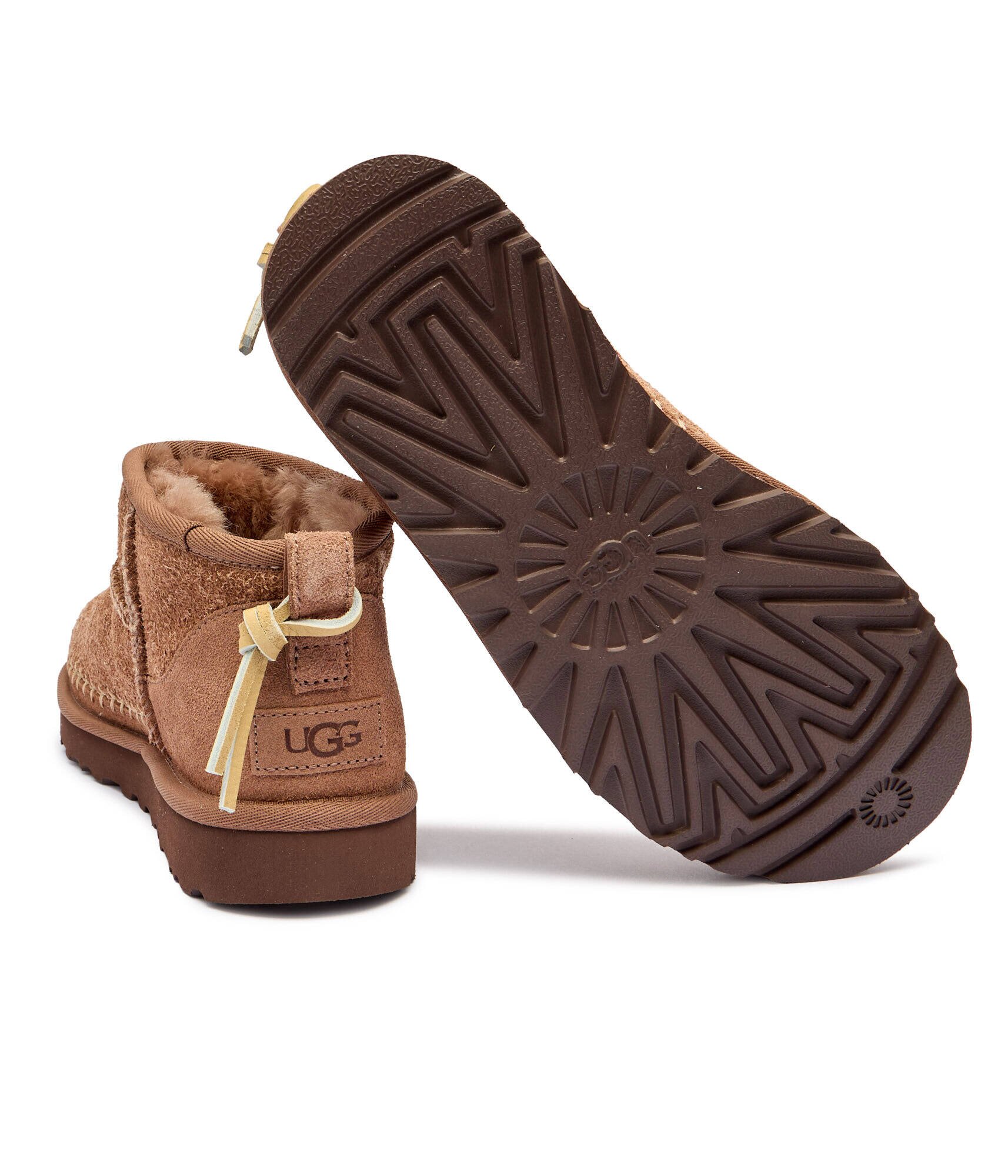 UGG Bocanci W Classic Ultra Mini Biarritz | piele întoarsă | lână