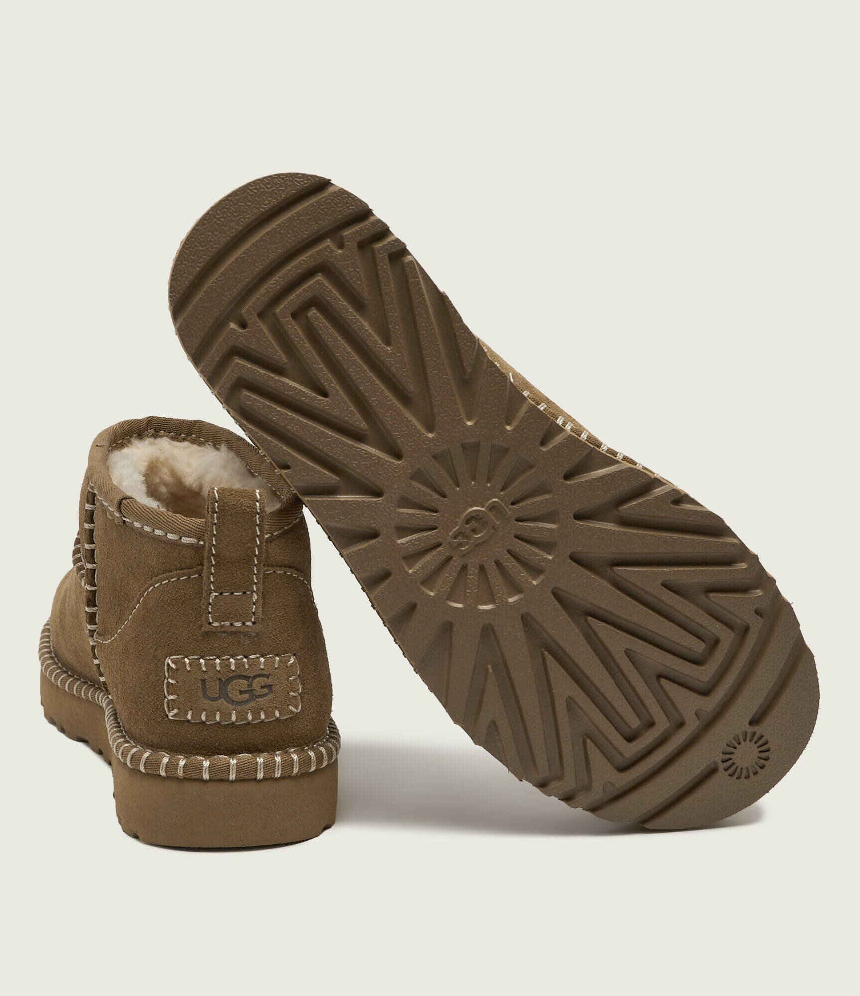 UGG Bocanci W Classic Ultra Mini Botanic | lână | piele întoarsă