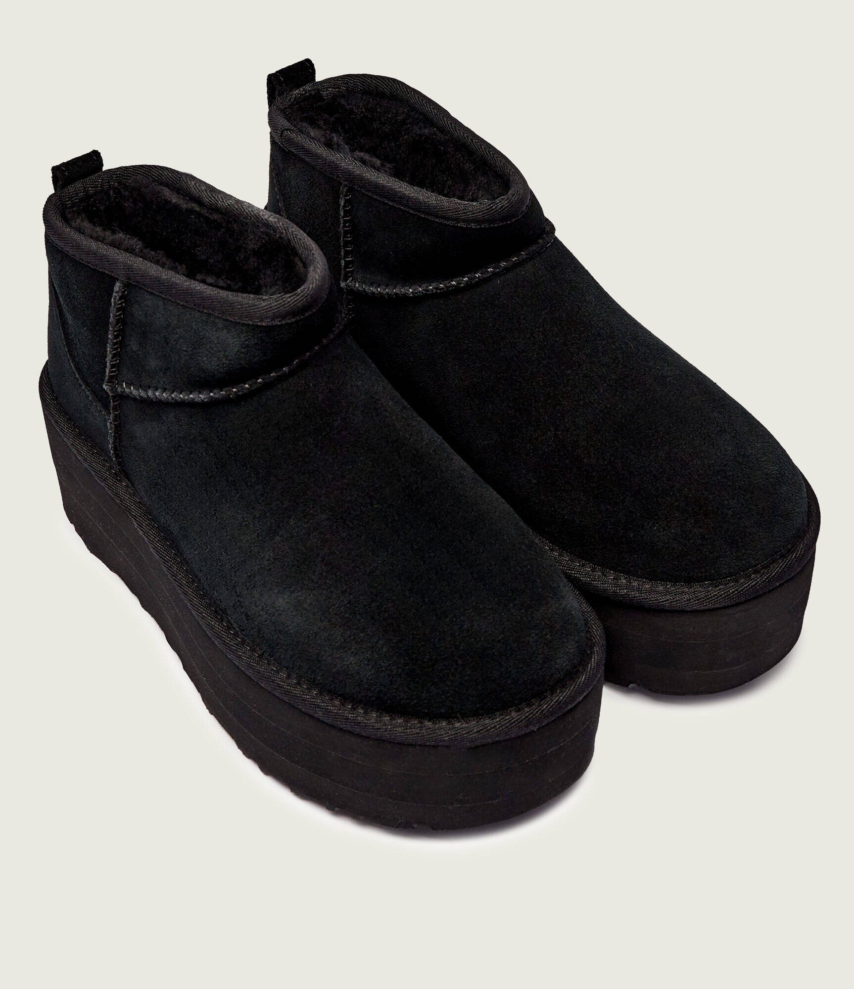 UGG Bocanci W CLASSIC ULTRA MINI | lână | piele întoarsă
