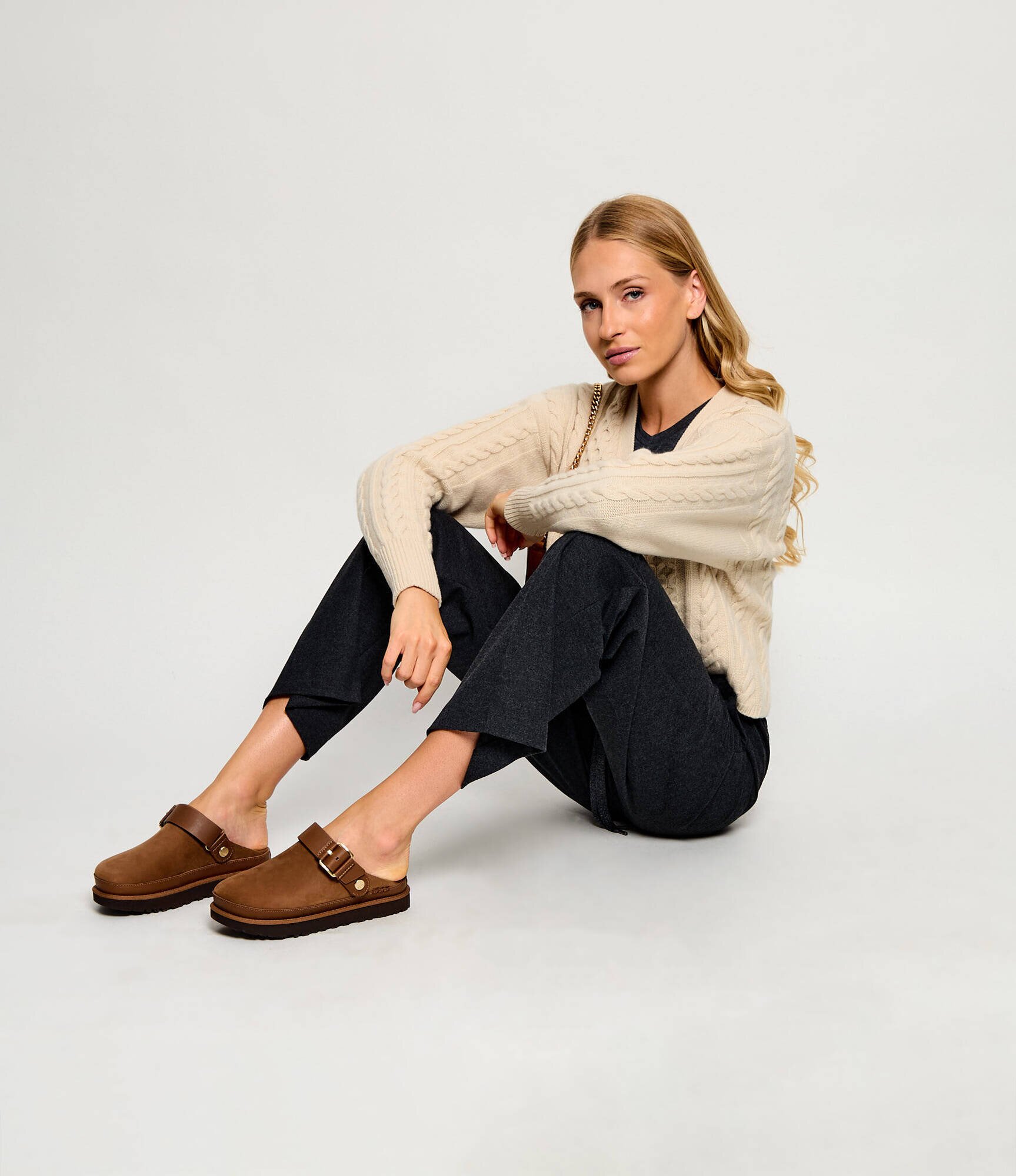 UGG De piele mule 2 în 1 W GoldenStar Villa Clog