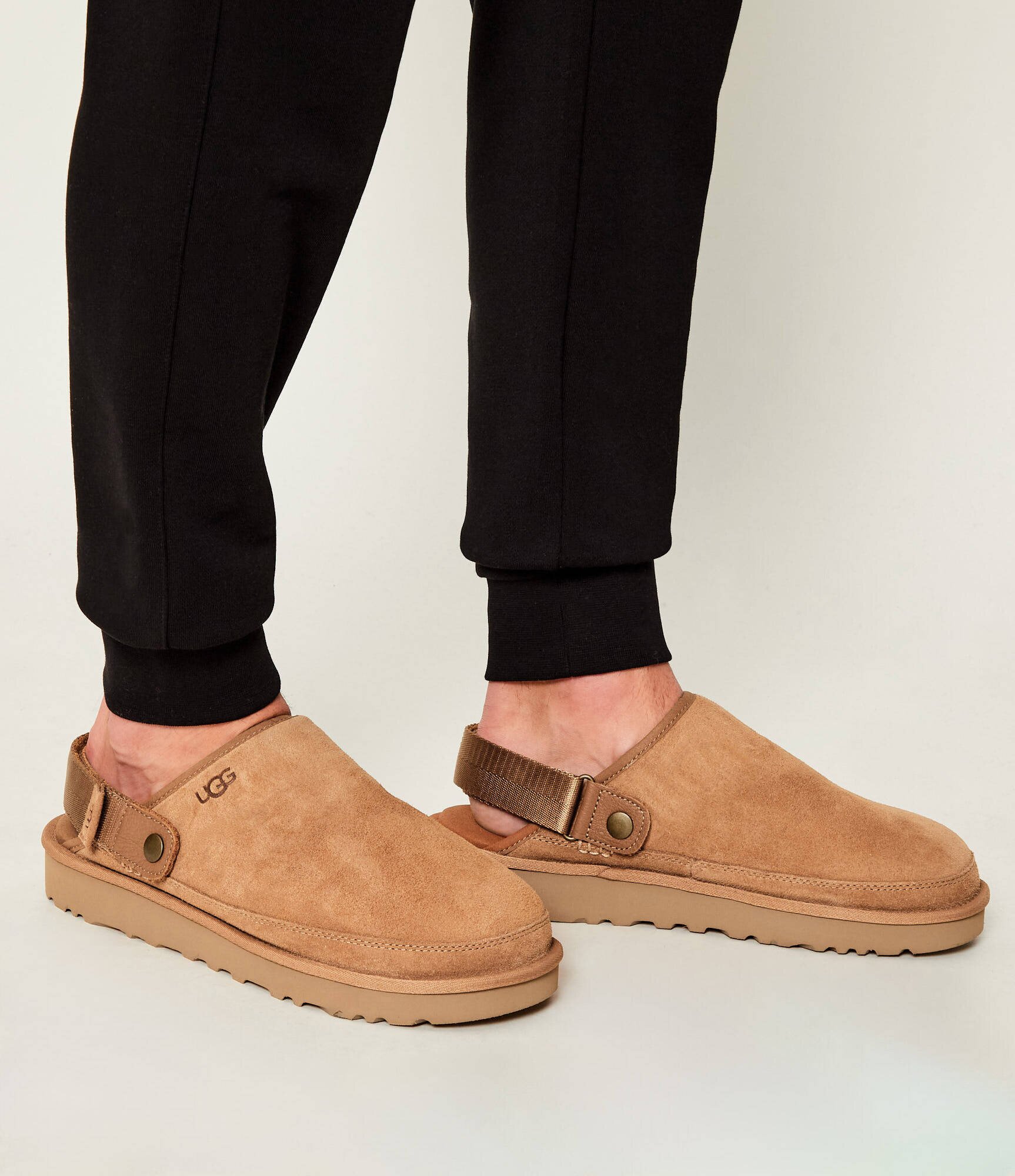 UGG Mules (încălțăminte) M GOLDENCOAST CLOG II | piele întoarsă