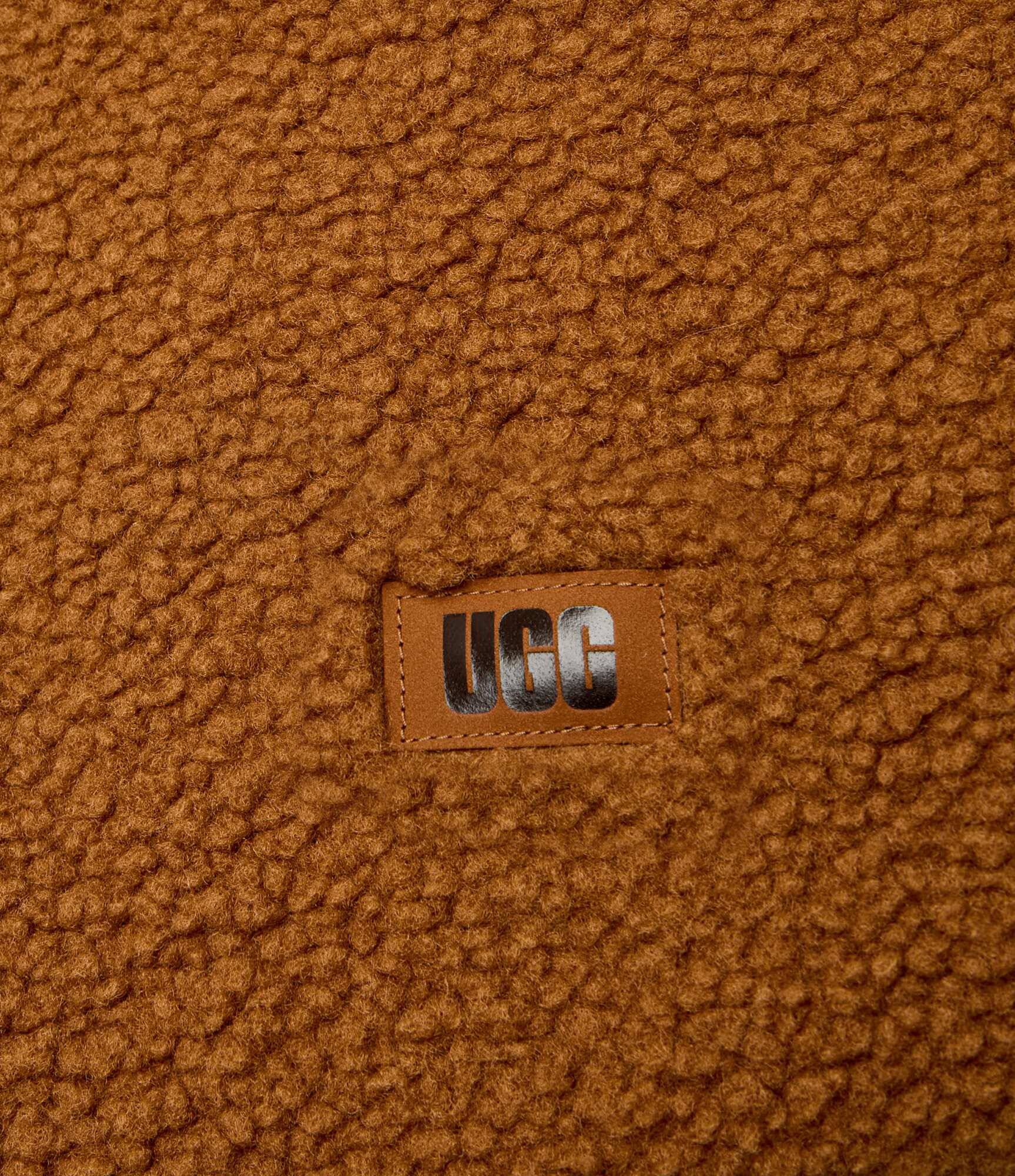 UGG Șal fluff Scalloped