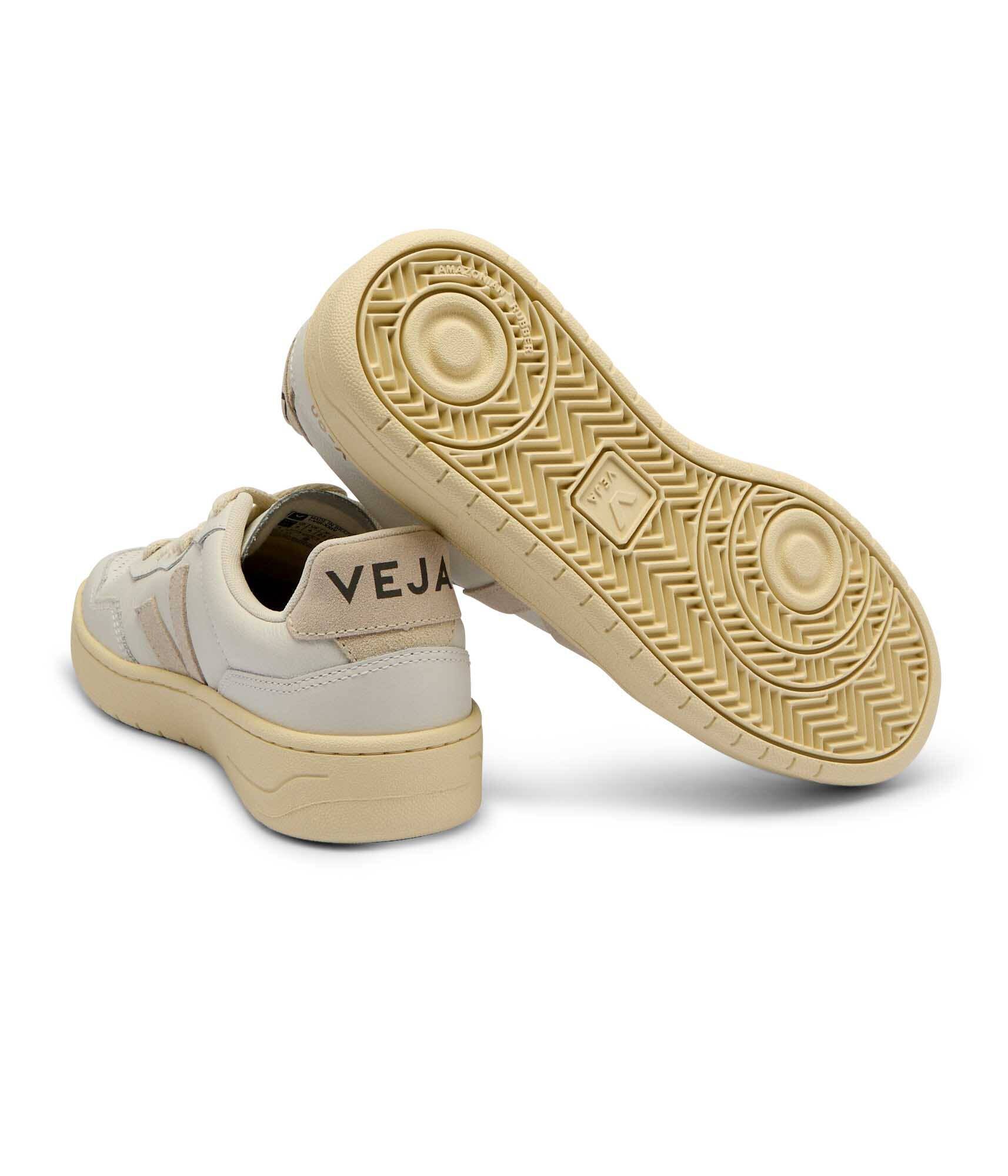 Veja De piele sneakers V-90