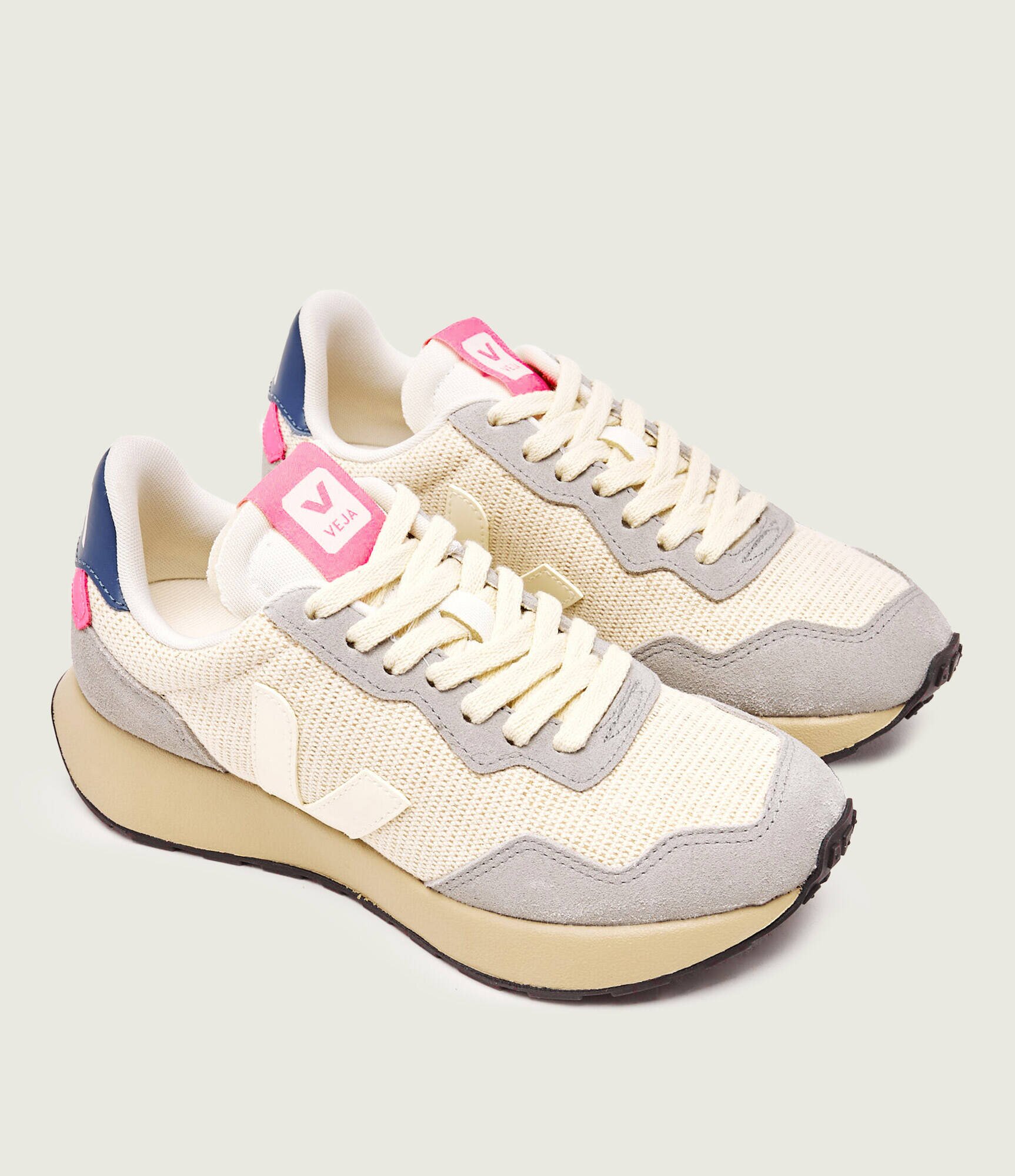 Veja Sneakers PAULISTANA J-MESH | piele întoarsă
