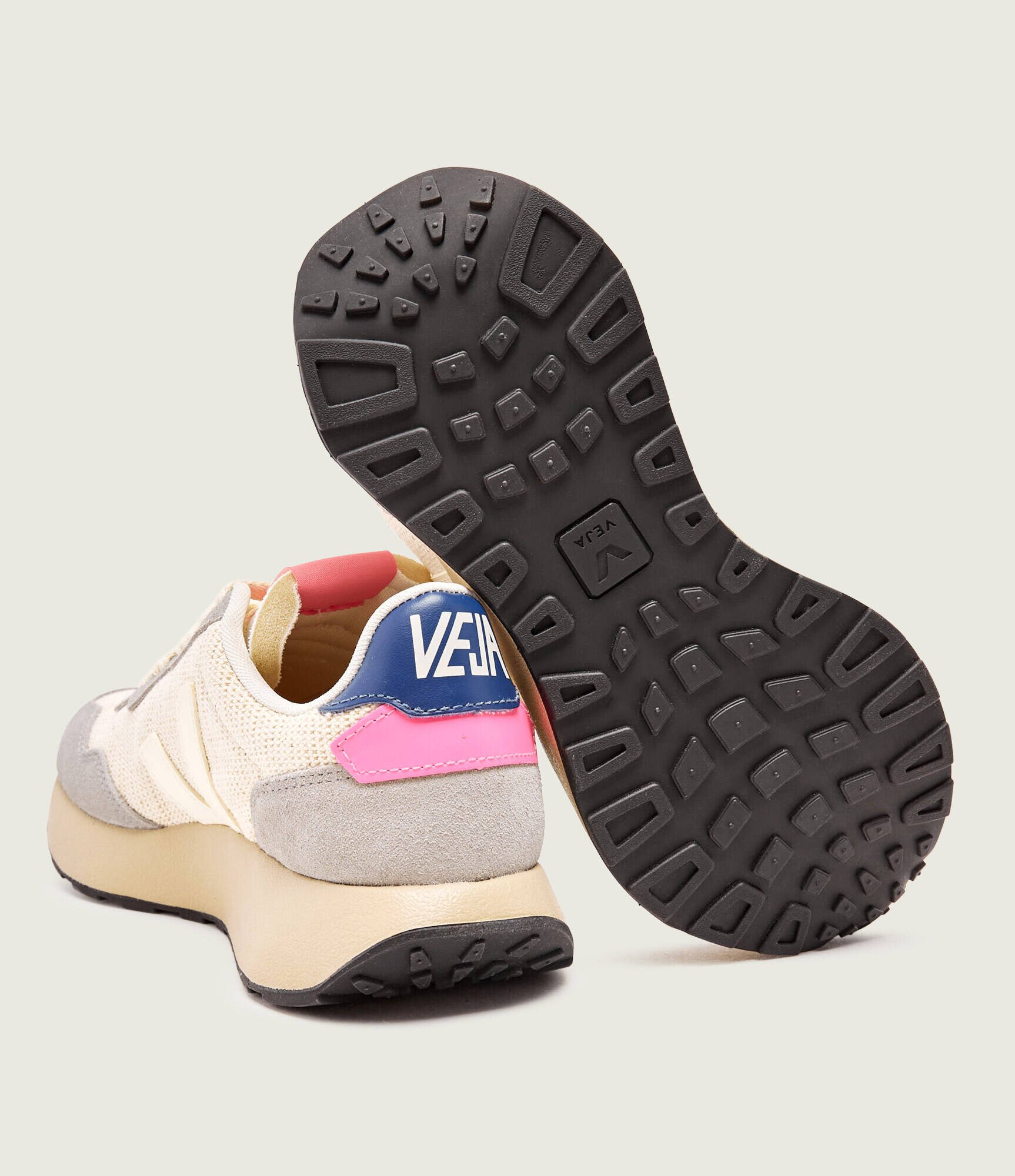 Veja Sneakers PAULISTANA J-MESH | piele întoarsă