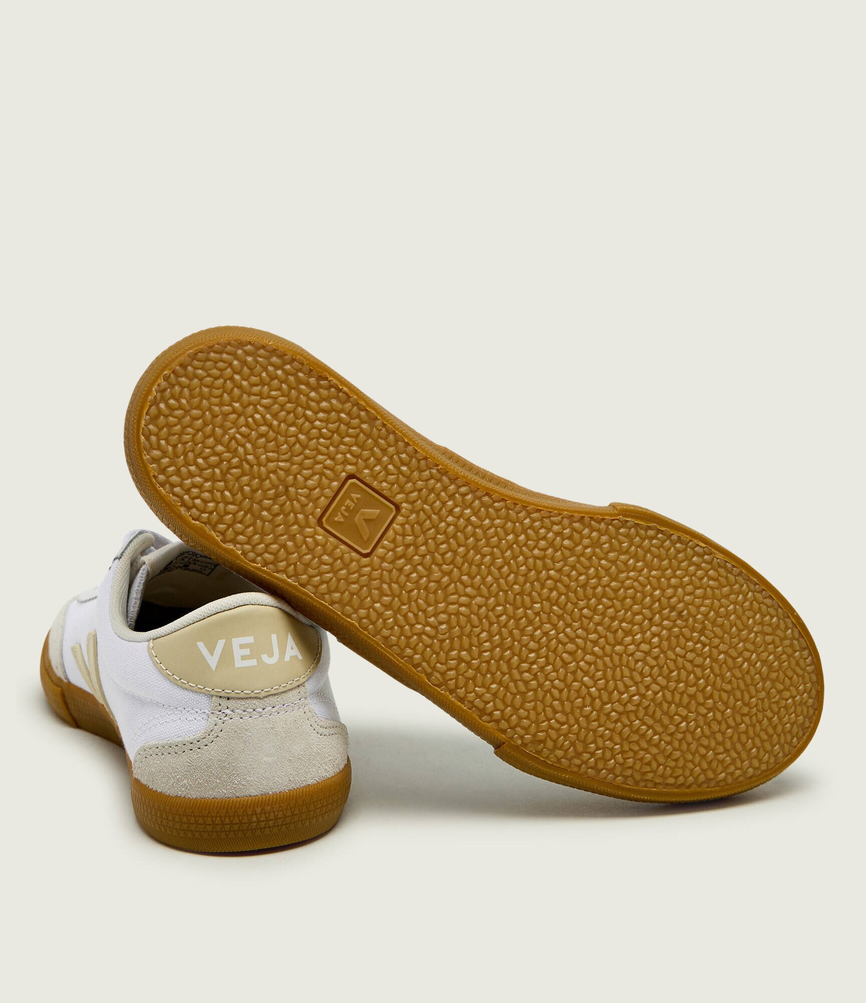 Veja Sneakers VOLLEY CANVAS | piele întoarsă