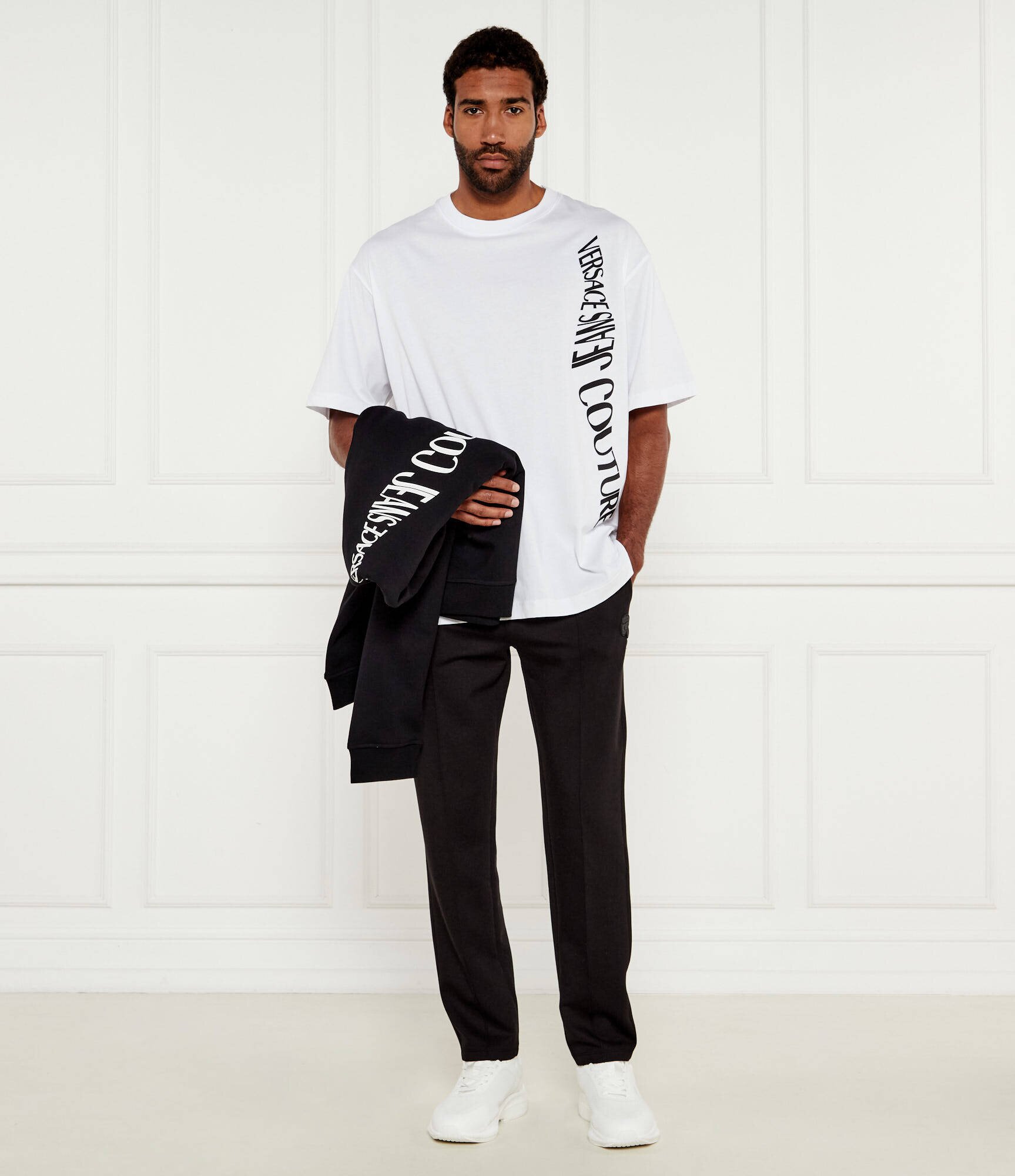Versace Jeans Couture Tricou | Loose fit