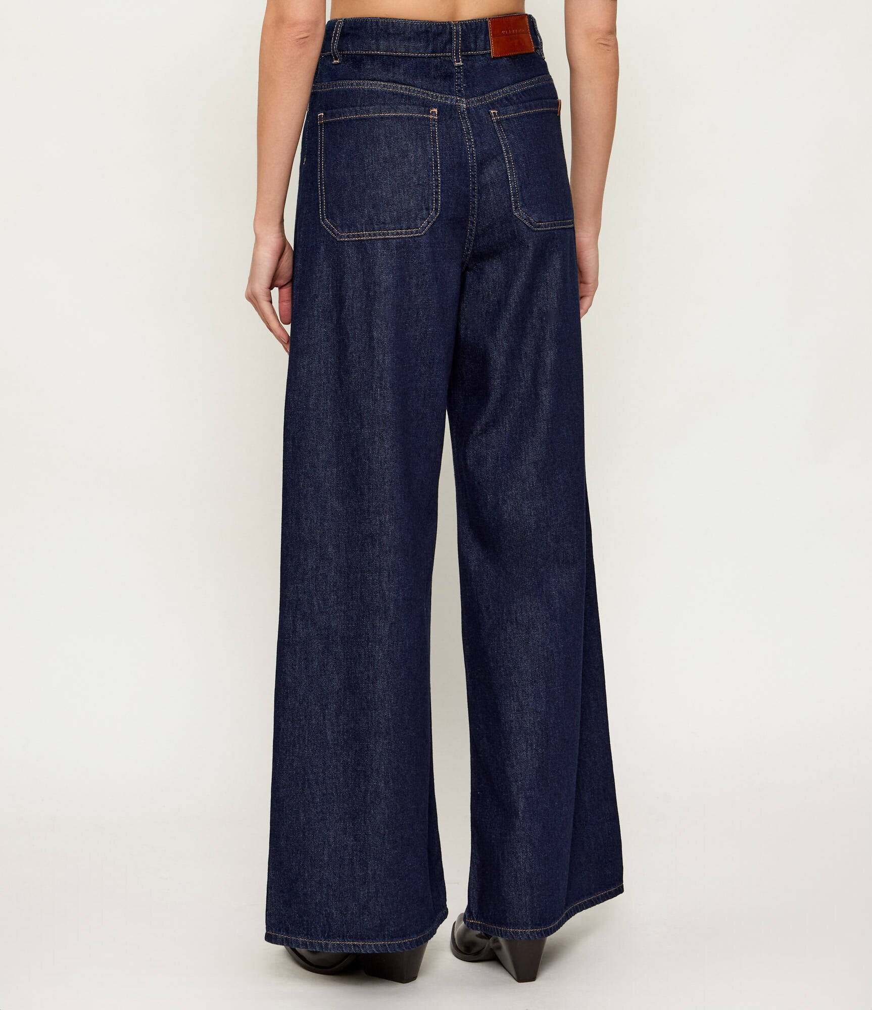 Weekend Max Mara Blugi WKDVEGA | flare fit