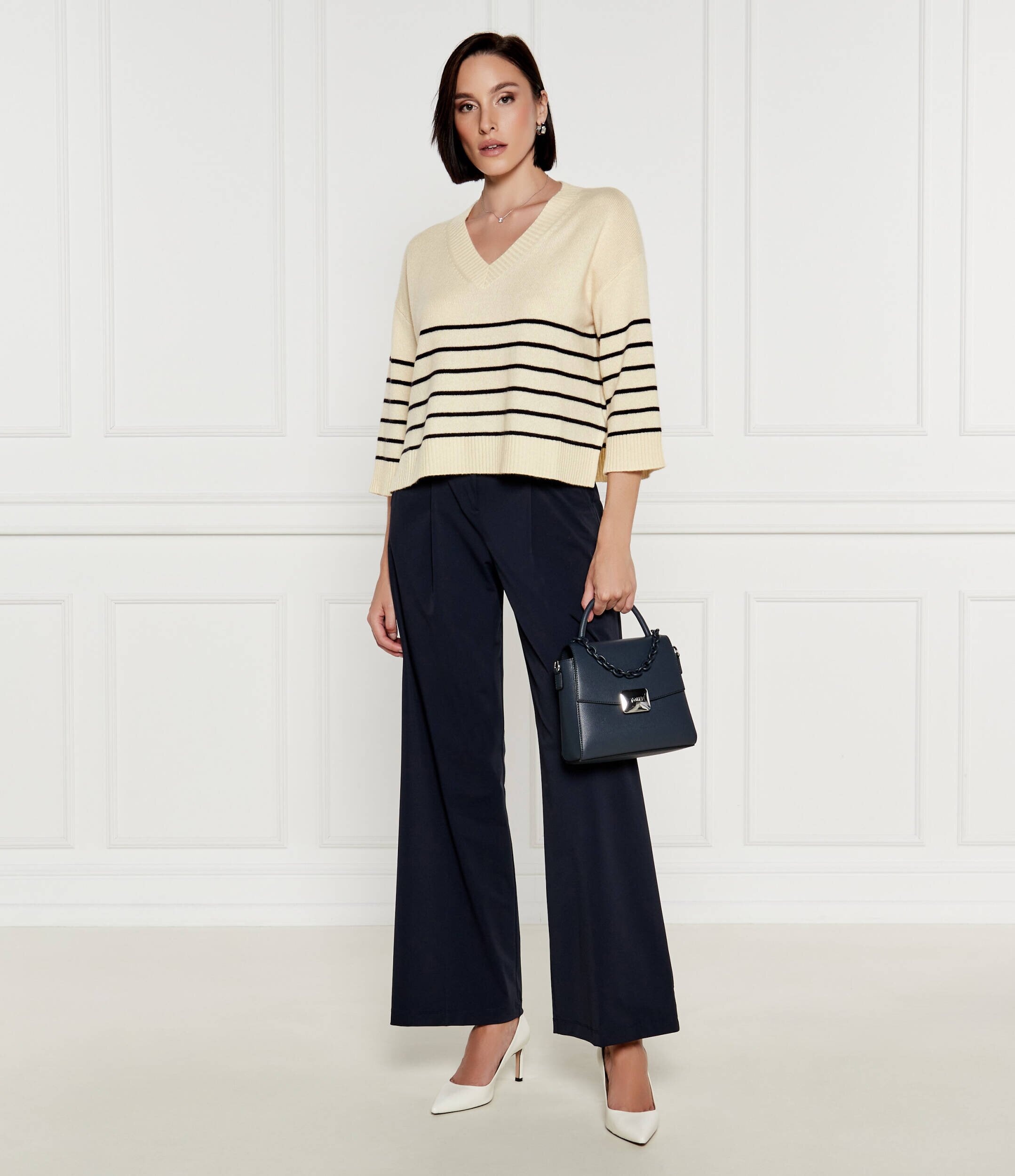 Weekend MaxMara De cașmir pulover | Relaxed fit