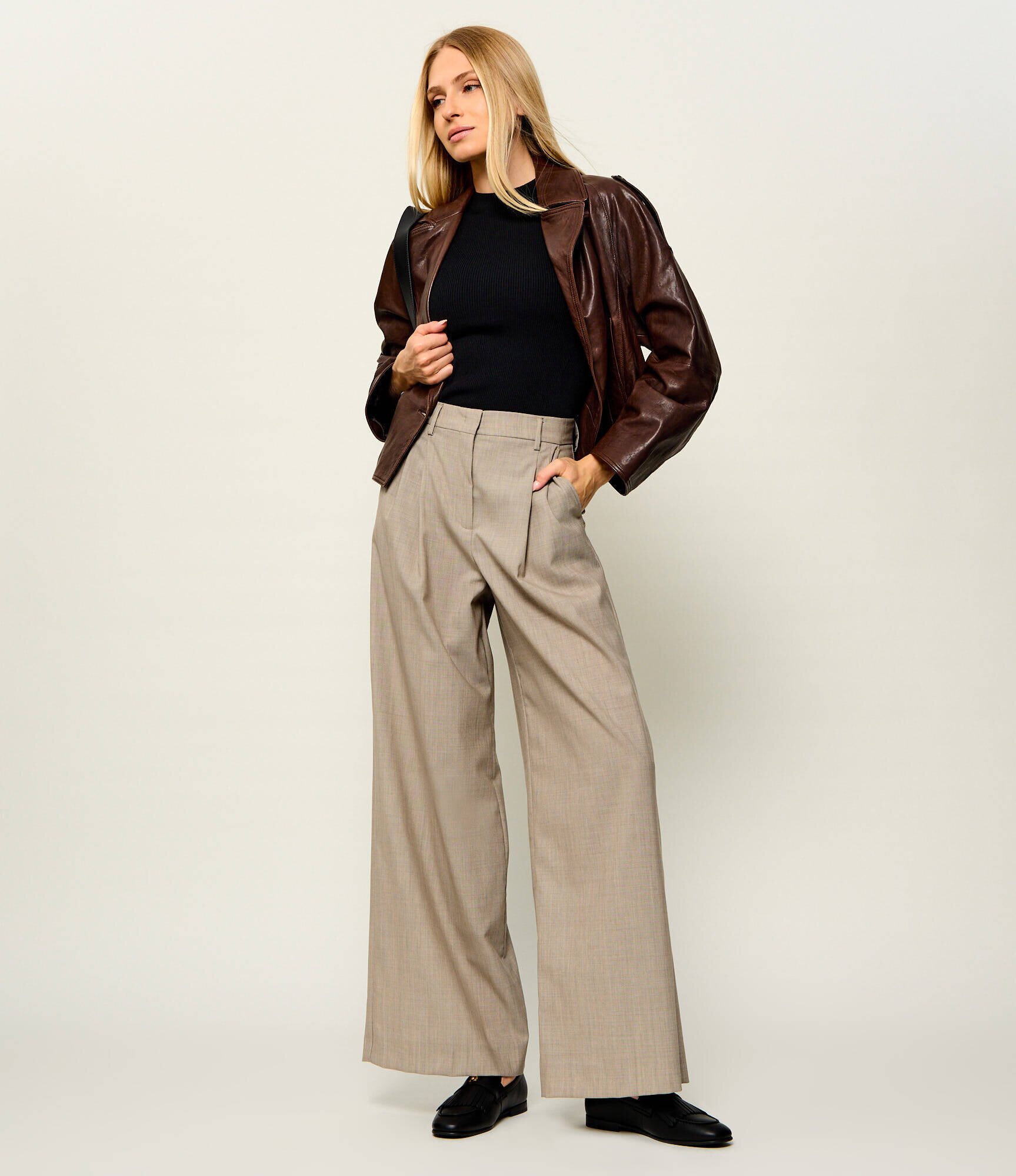 Weekend MaxMara De lână pantaloni Wkdovvio | Relaxed fit
