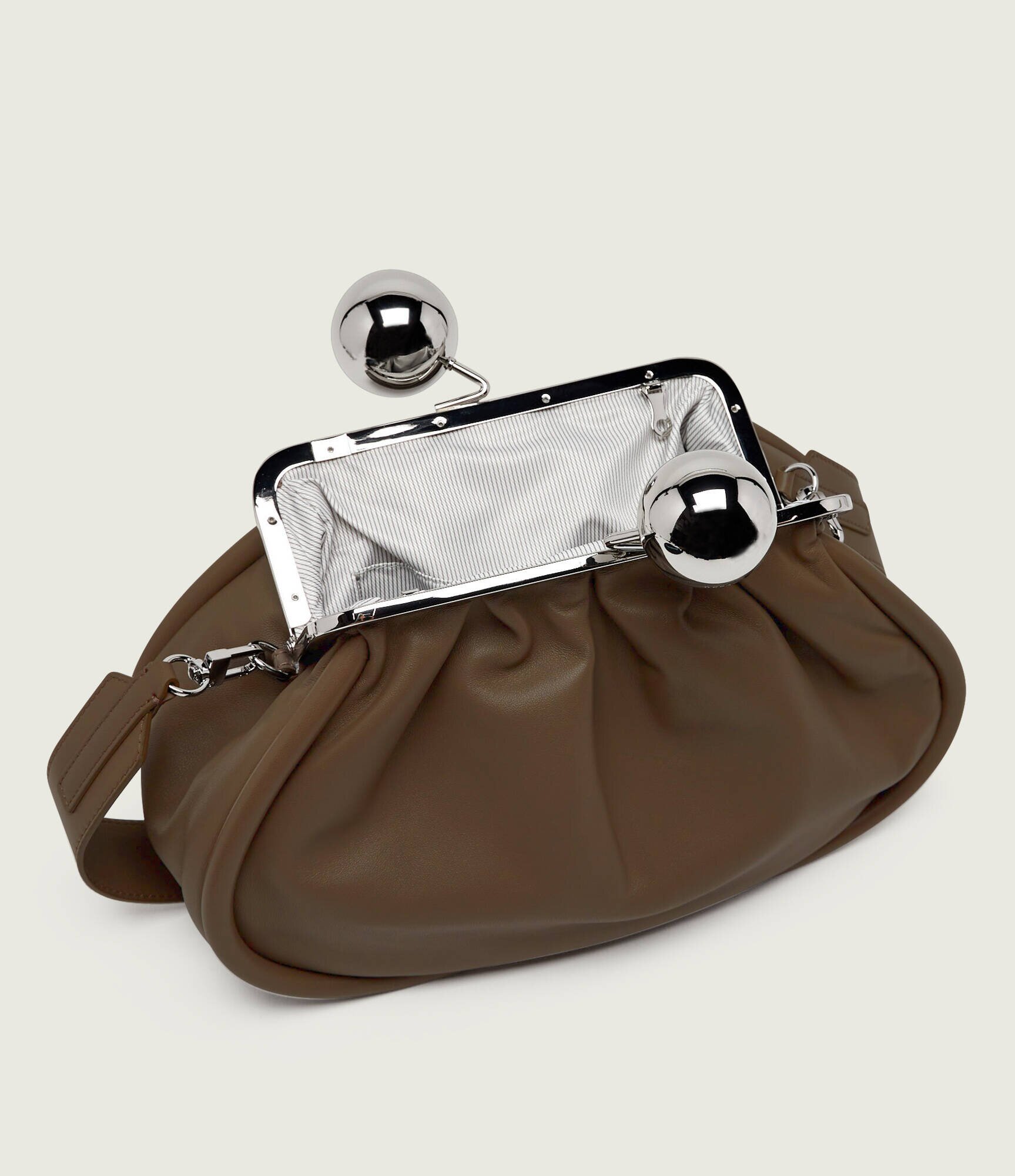 Weekend MaxMara De piele geantă pe umăr Milvanew Pasticcino