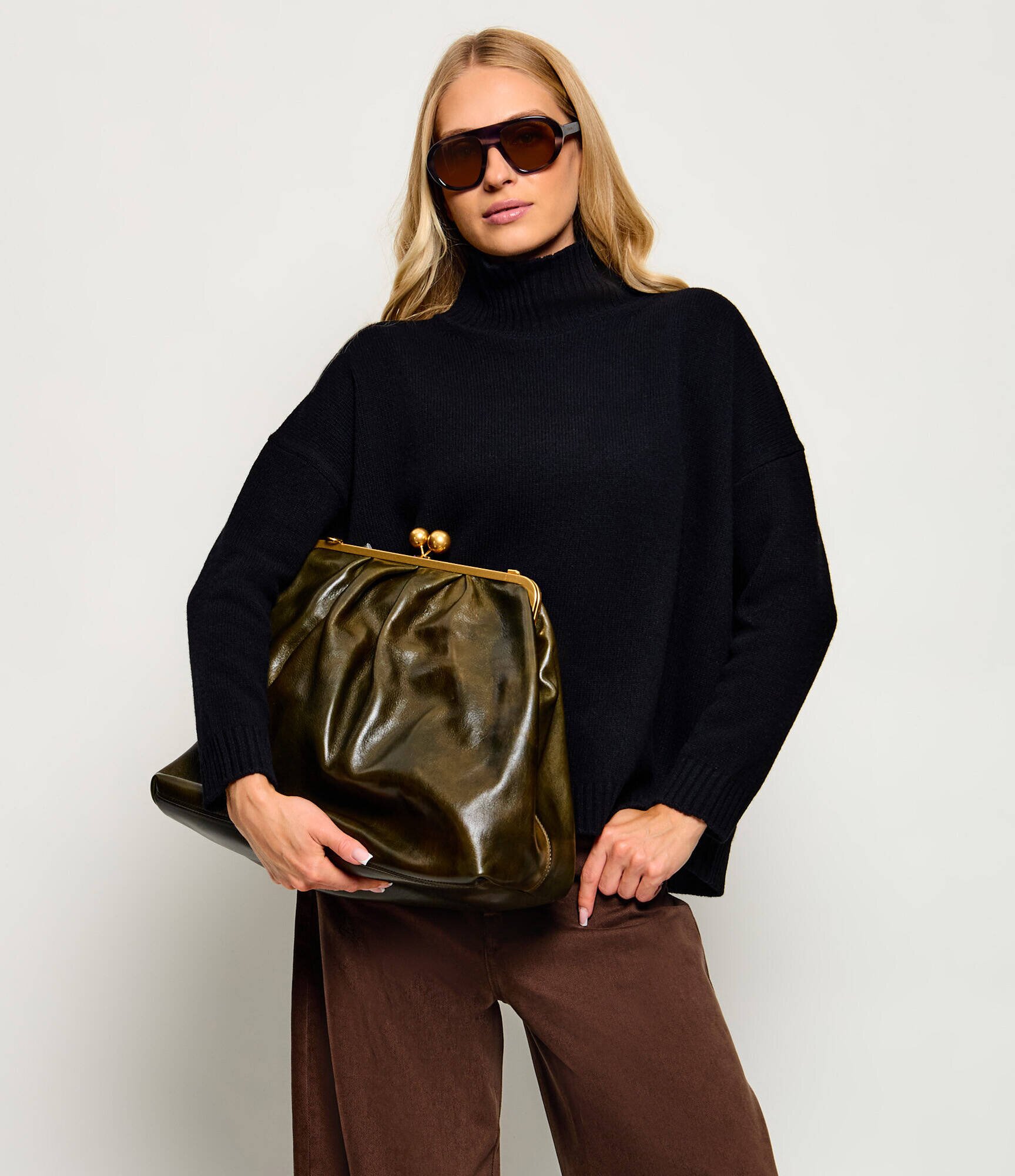 Weekend MaxMara De piele geantă pe umăr Wkamirte Pasticcino | Weekend Max Mara x Robert Rabensteiner