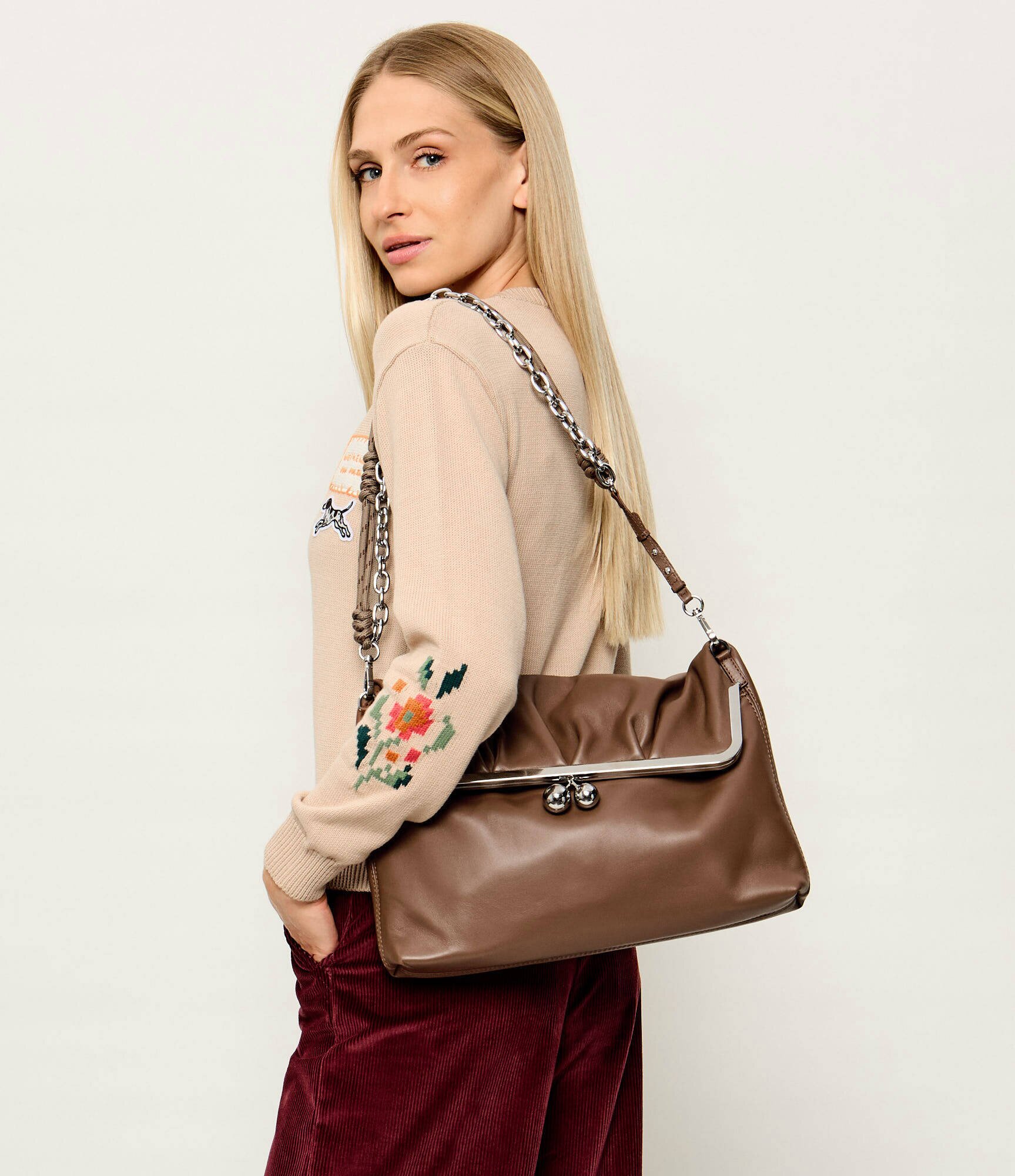 Weekend MaxMara De piele geantă pe umăr Wkaslalom Pasticcino