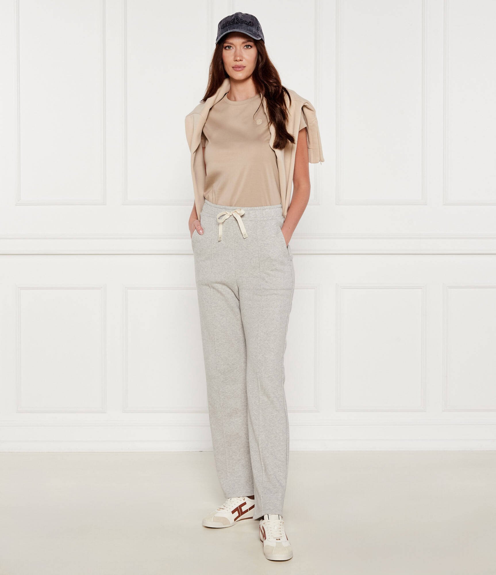 Weekend MaxMara Pantaloni de trening Folk | flare fit