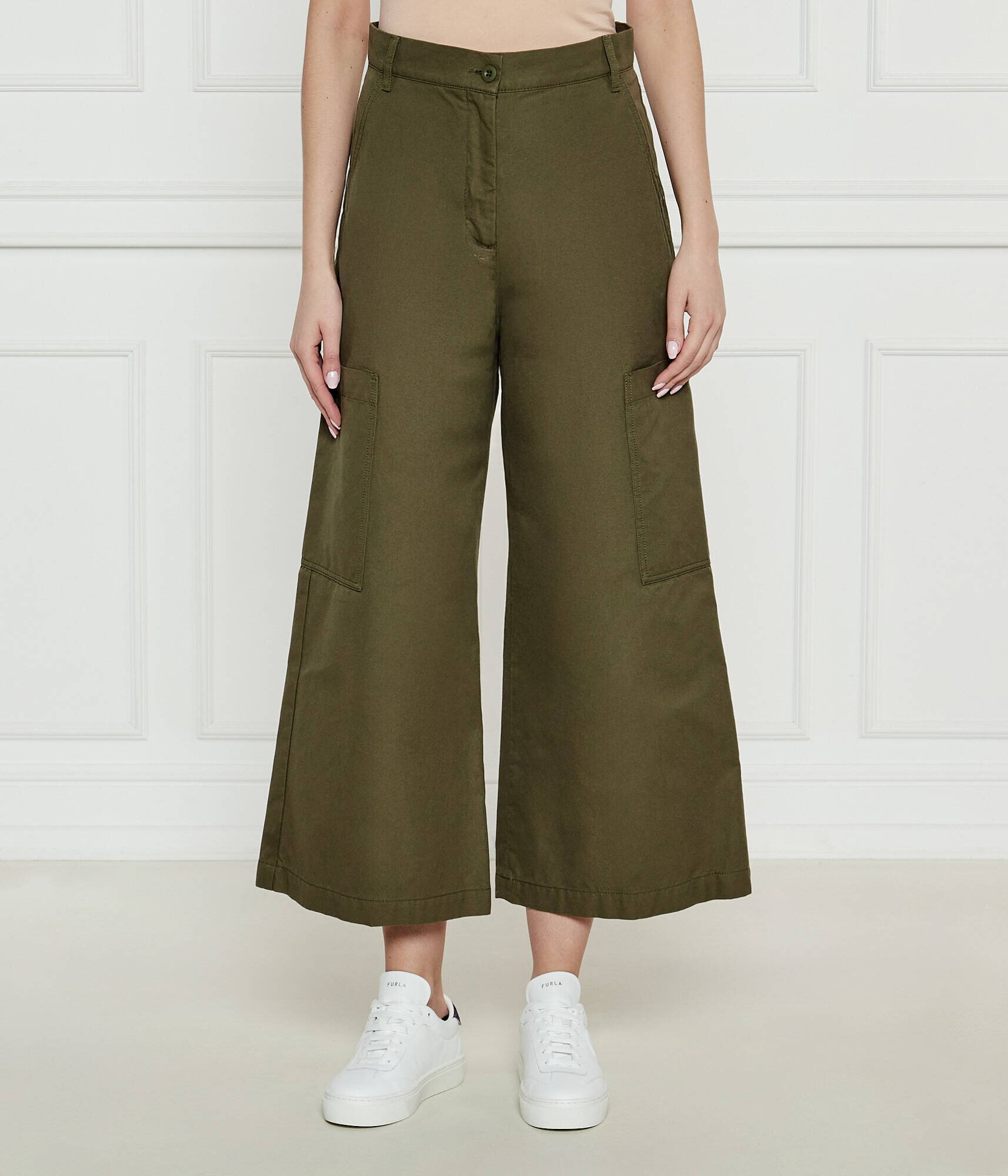 Weekend Max Mara Pantaloni QUIZ | flare fit