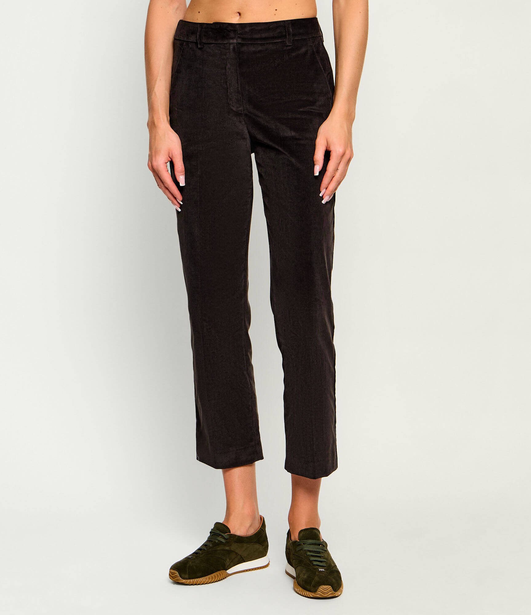 Weekend MaxMara Pantaloni Wkdmarruca | Slim Fit | catifea reiată