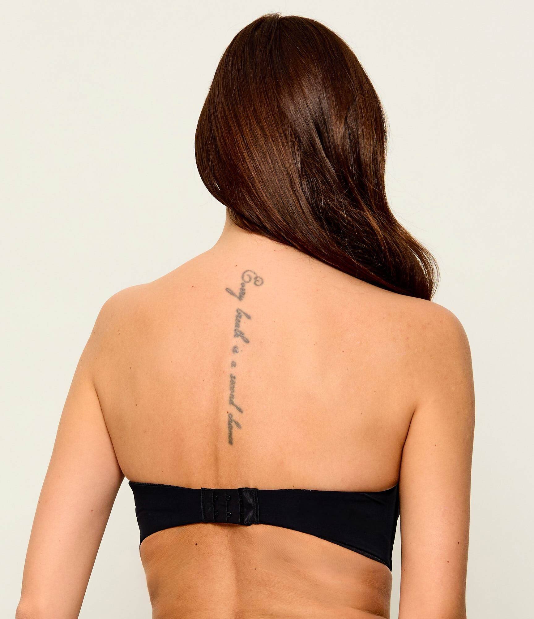 Wonderbra Sutien