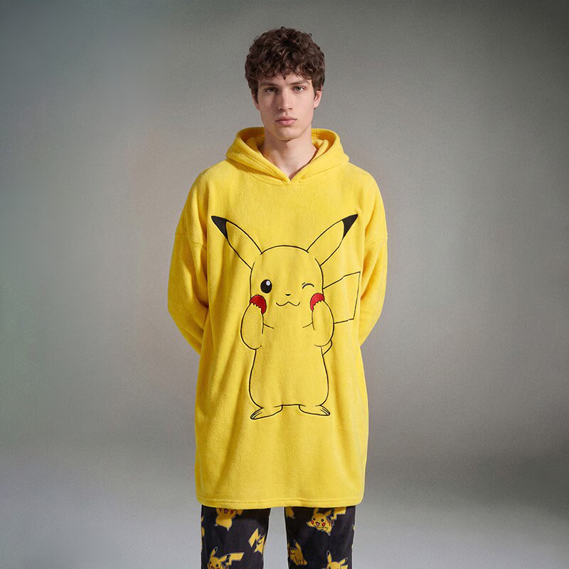 House Bluză sport oversized Pikachu