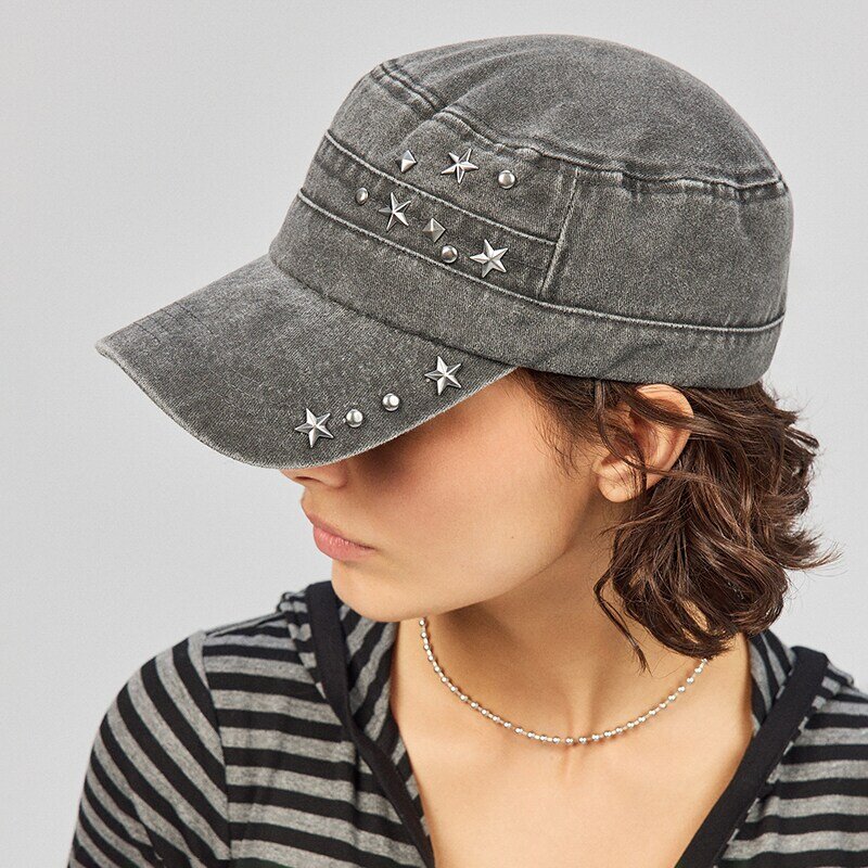House LADIES` PEAKED CAP