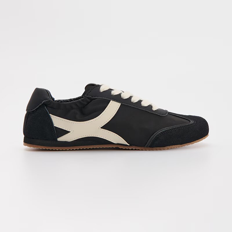 House Pantofi sport