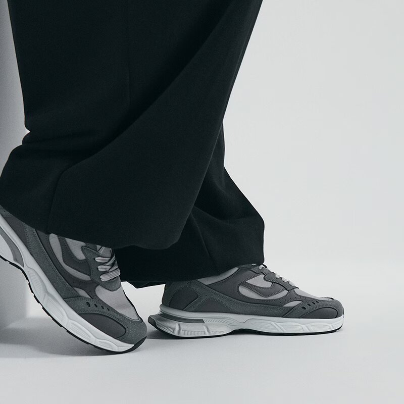 House Pantofi sport