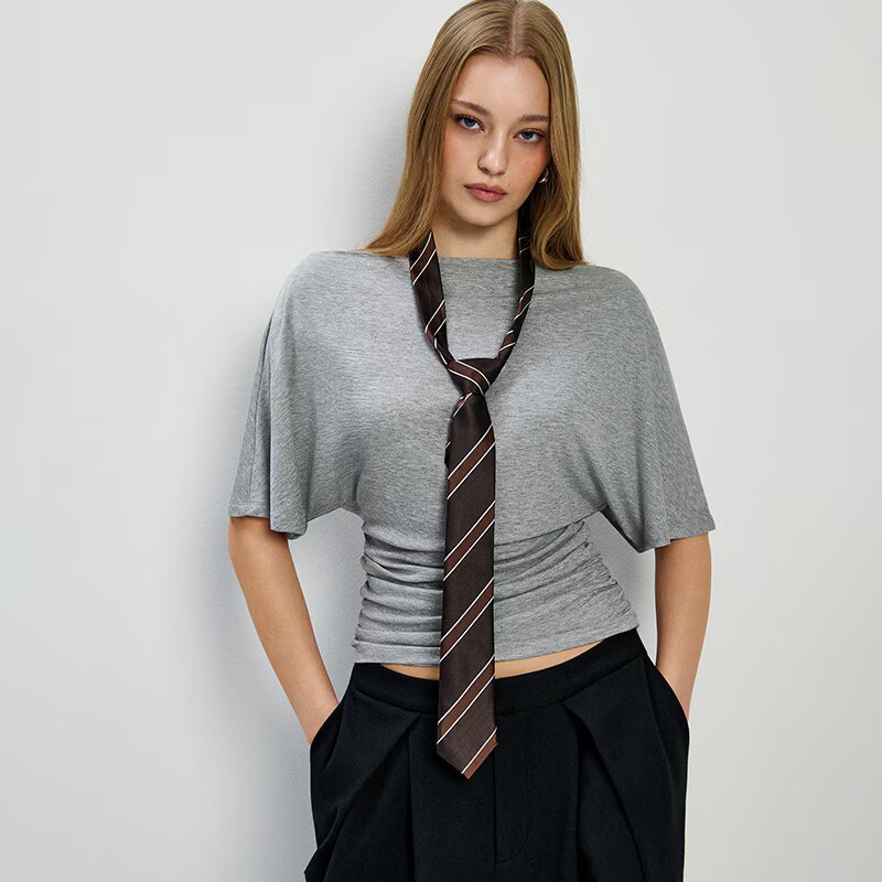 House Tricou