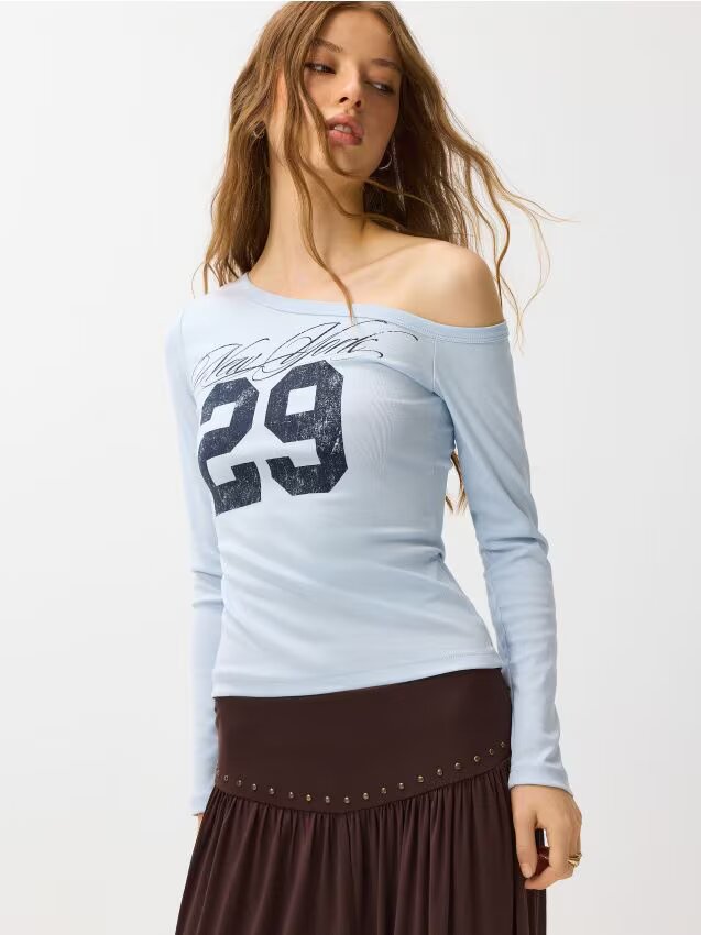 House Tricou