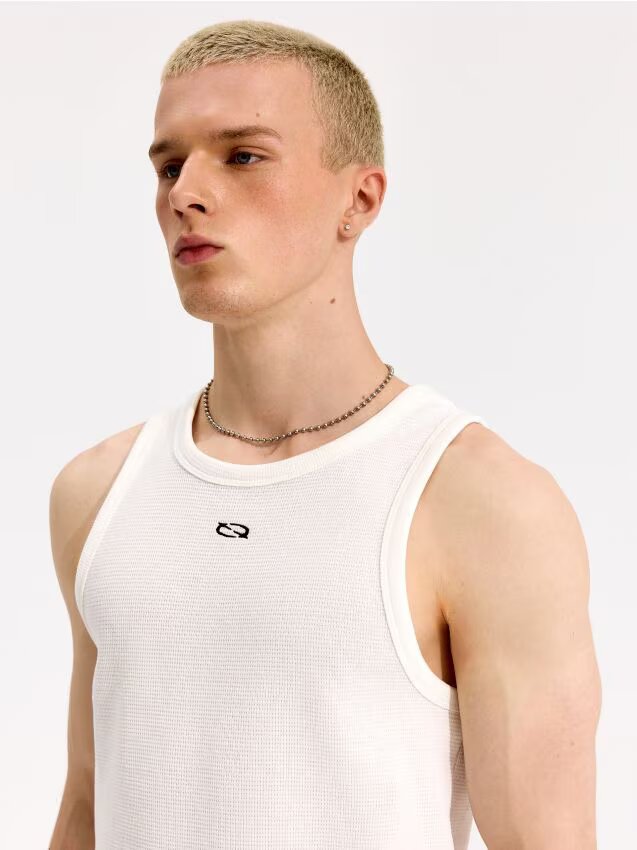 House Tricou fără mâneci